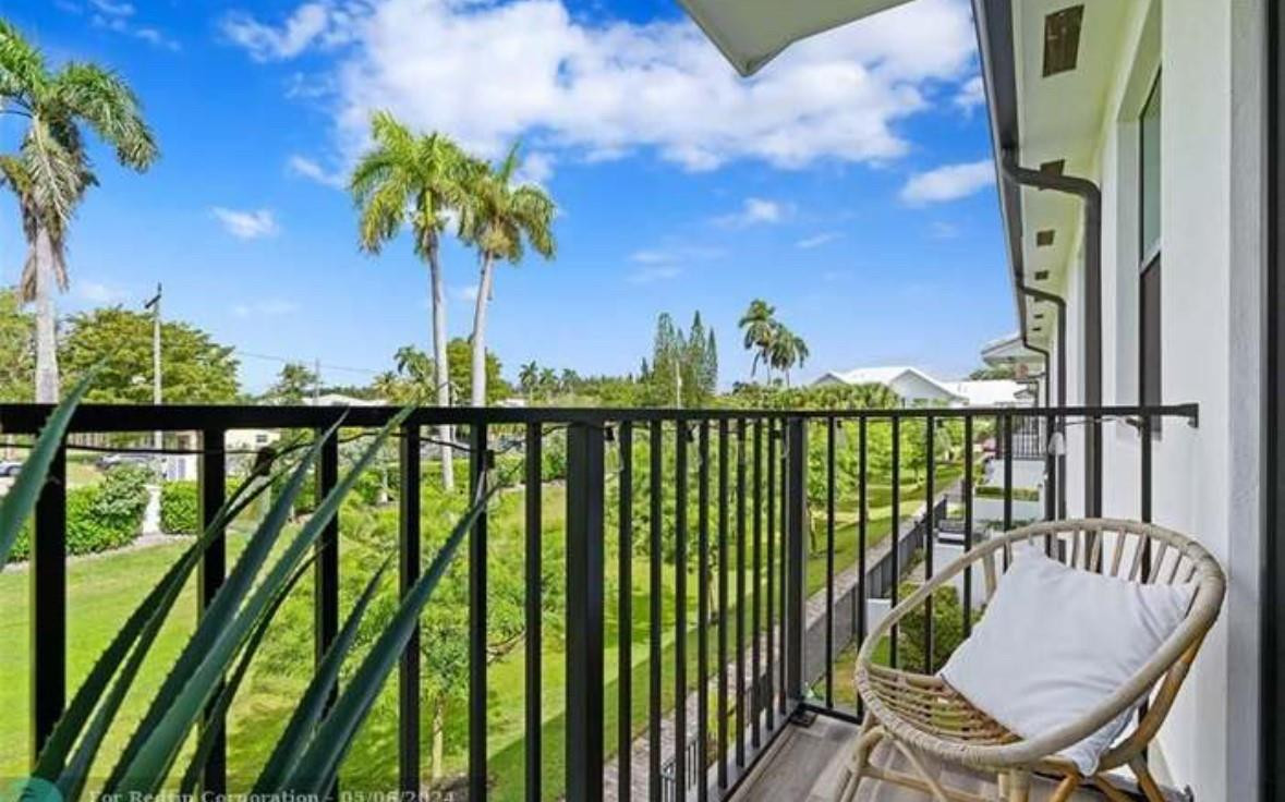 Aqua Bella - Residential Lease