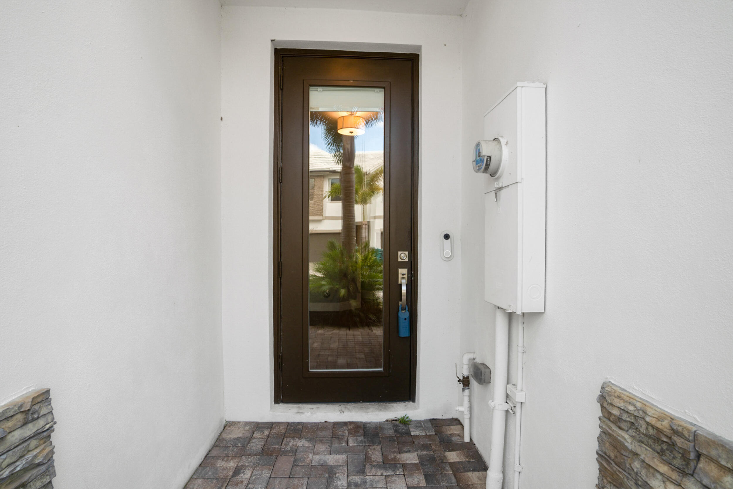 Aqua Bella - Residential Lease