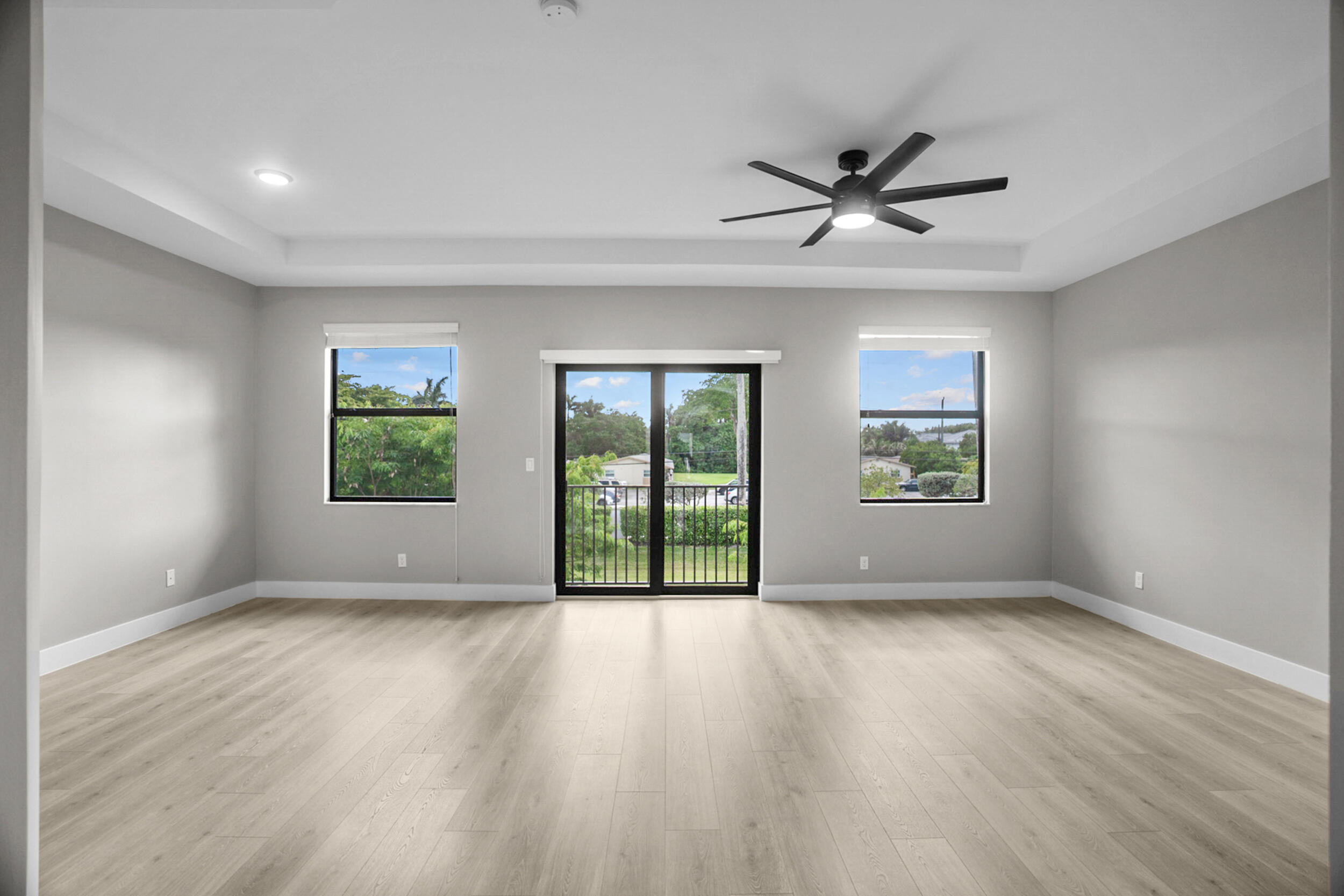 Aqua Bella - Residential Lease