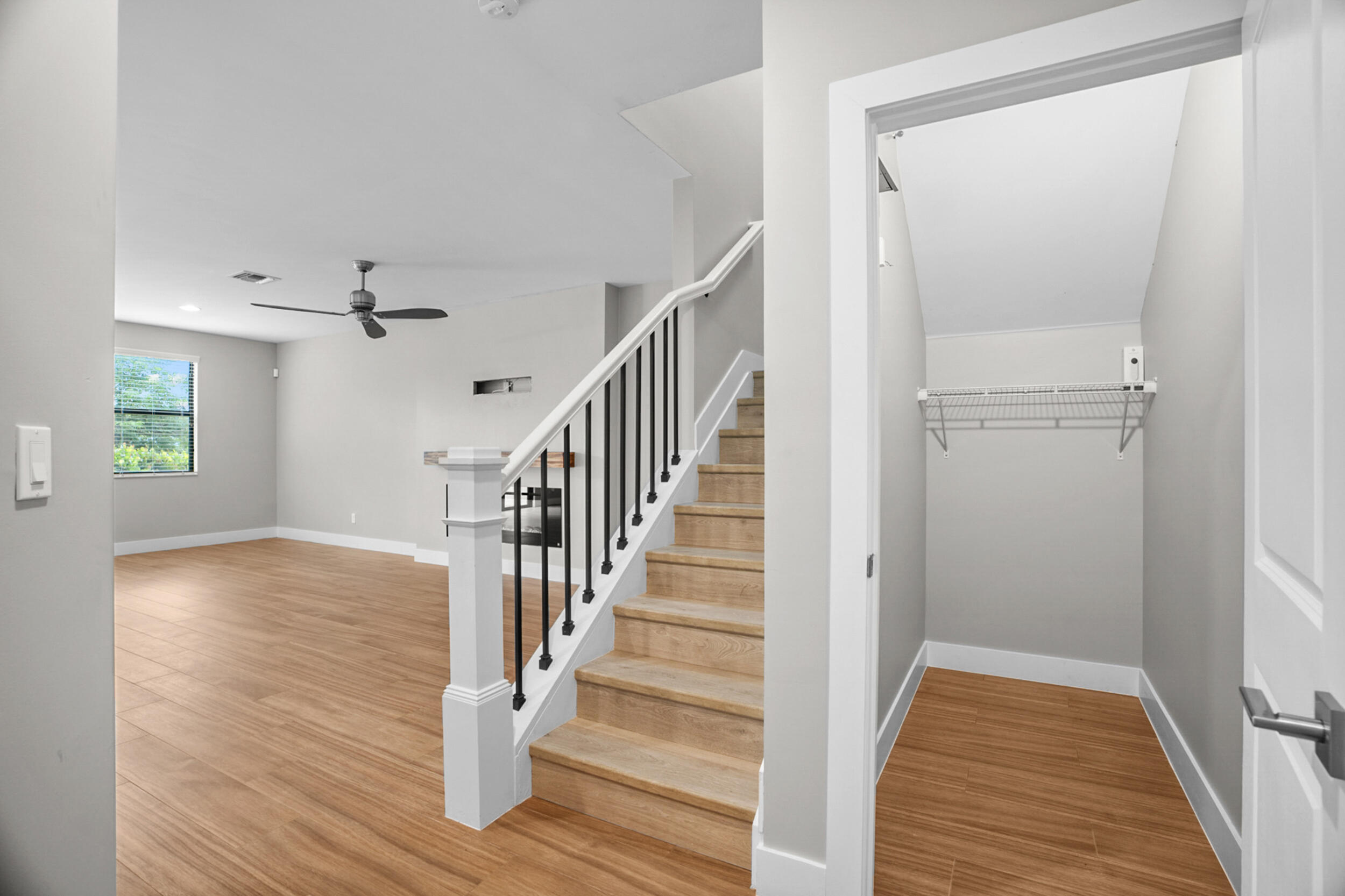 Aqua Bella - Residential Lease