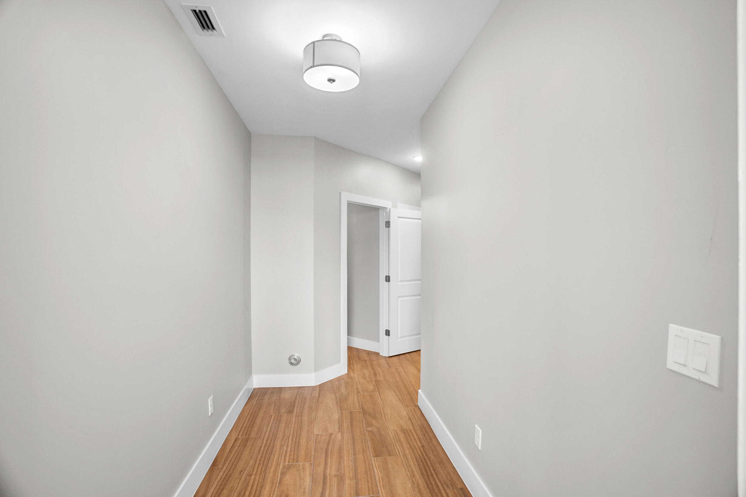 Aqua Bella - Residential Lease