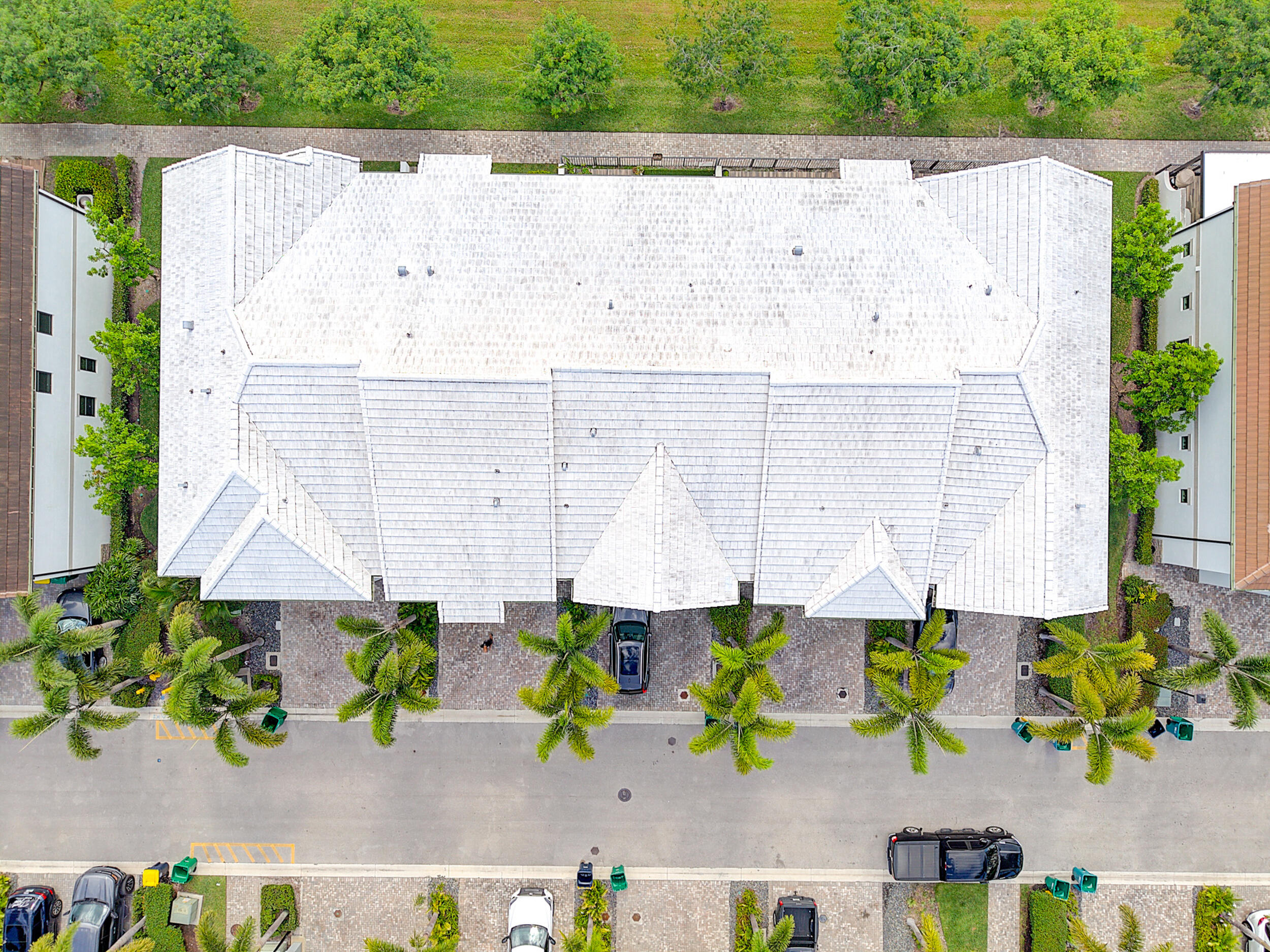 Aqua Bella - Residential Lease