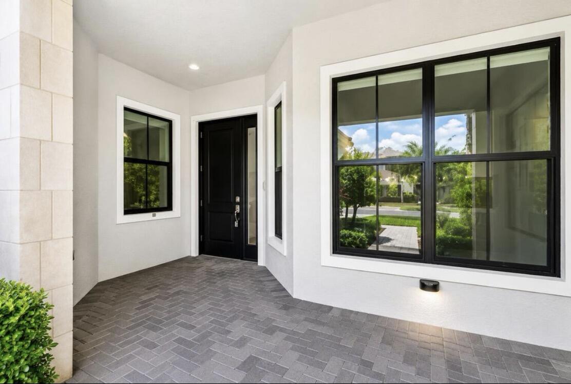 ARTISTRY - Residential