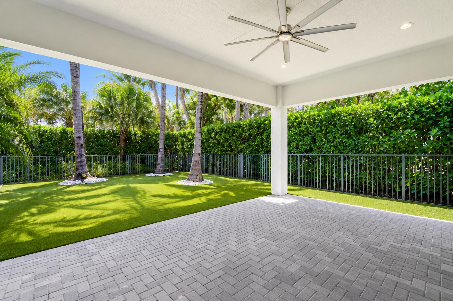 ARTISTRY - Residential