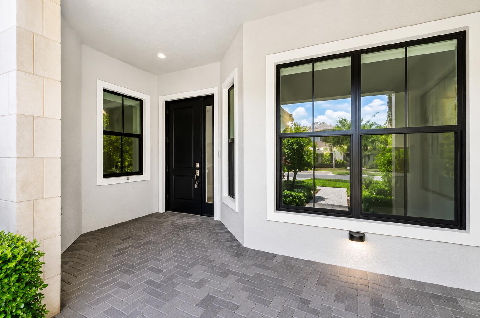 ARTISTRY - Residential