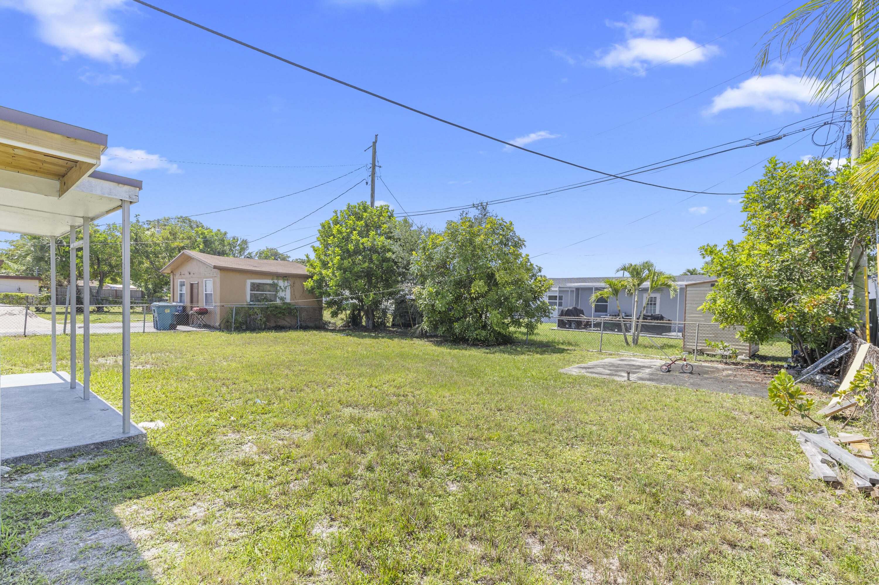 LARKDALE UNIT 2 - Residential