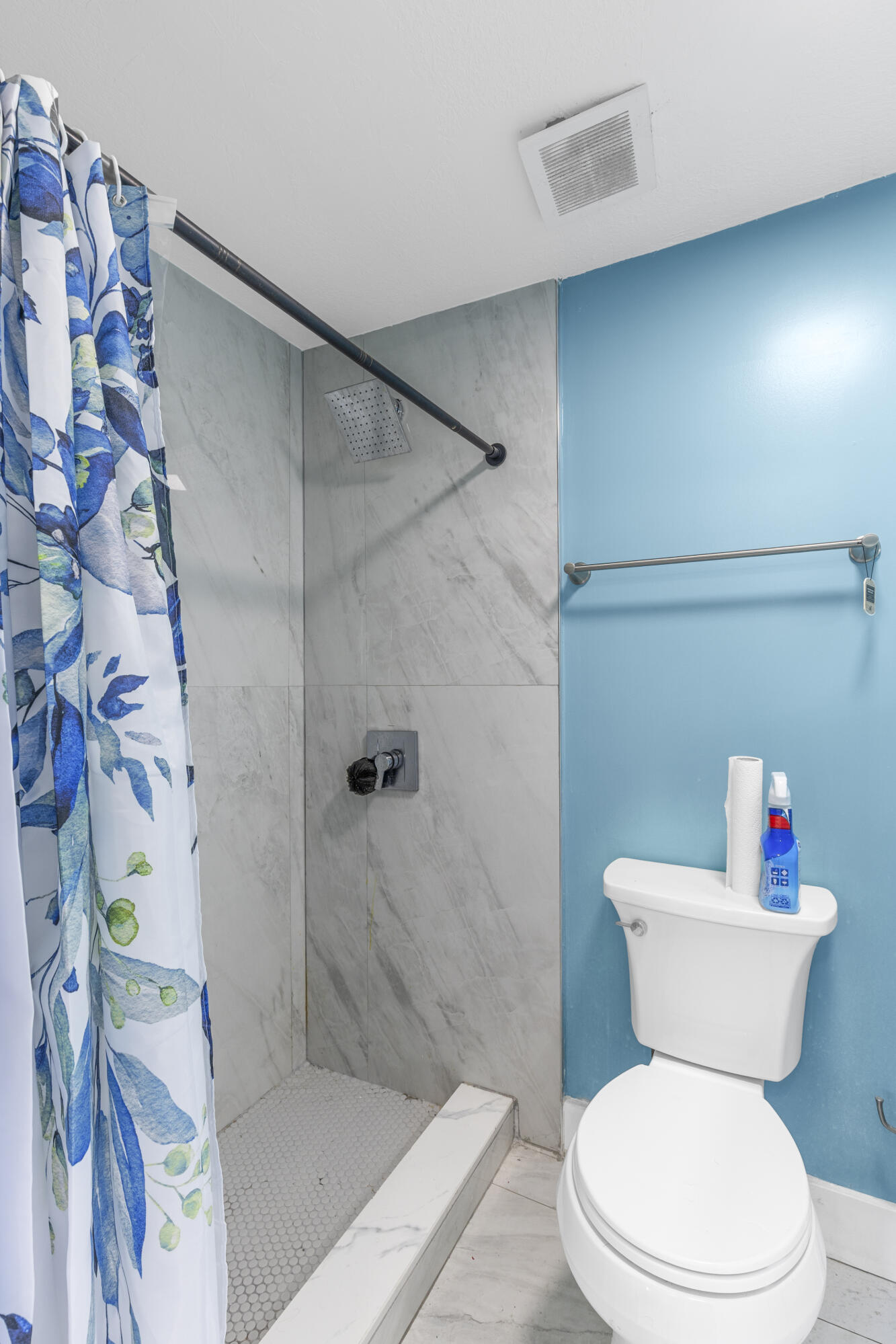 LARKDALE UNIT 2 - Residential