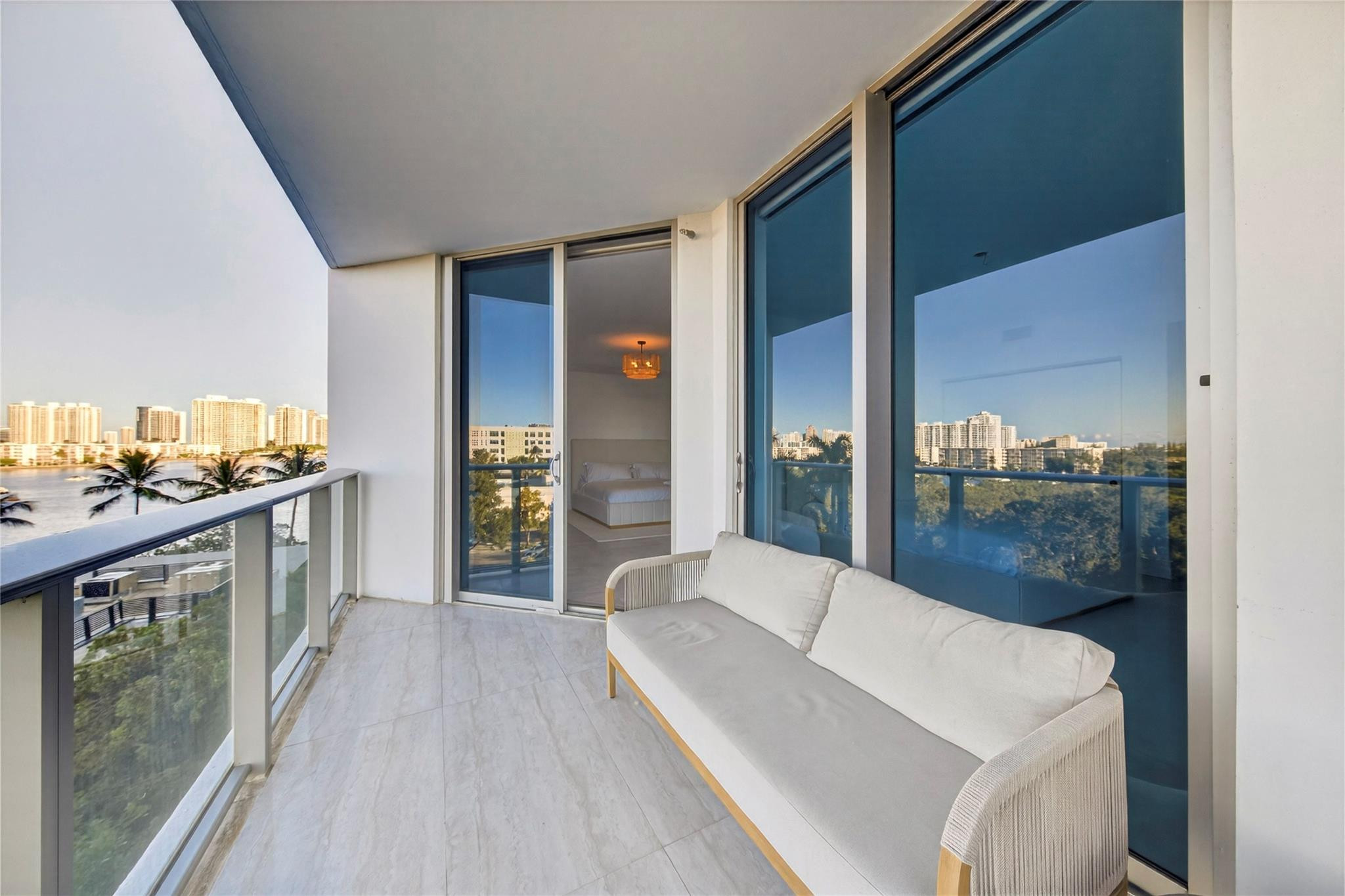 MARINA PALMS RESIDENCES N - Residential