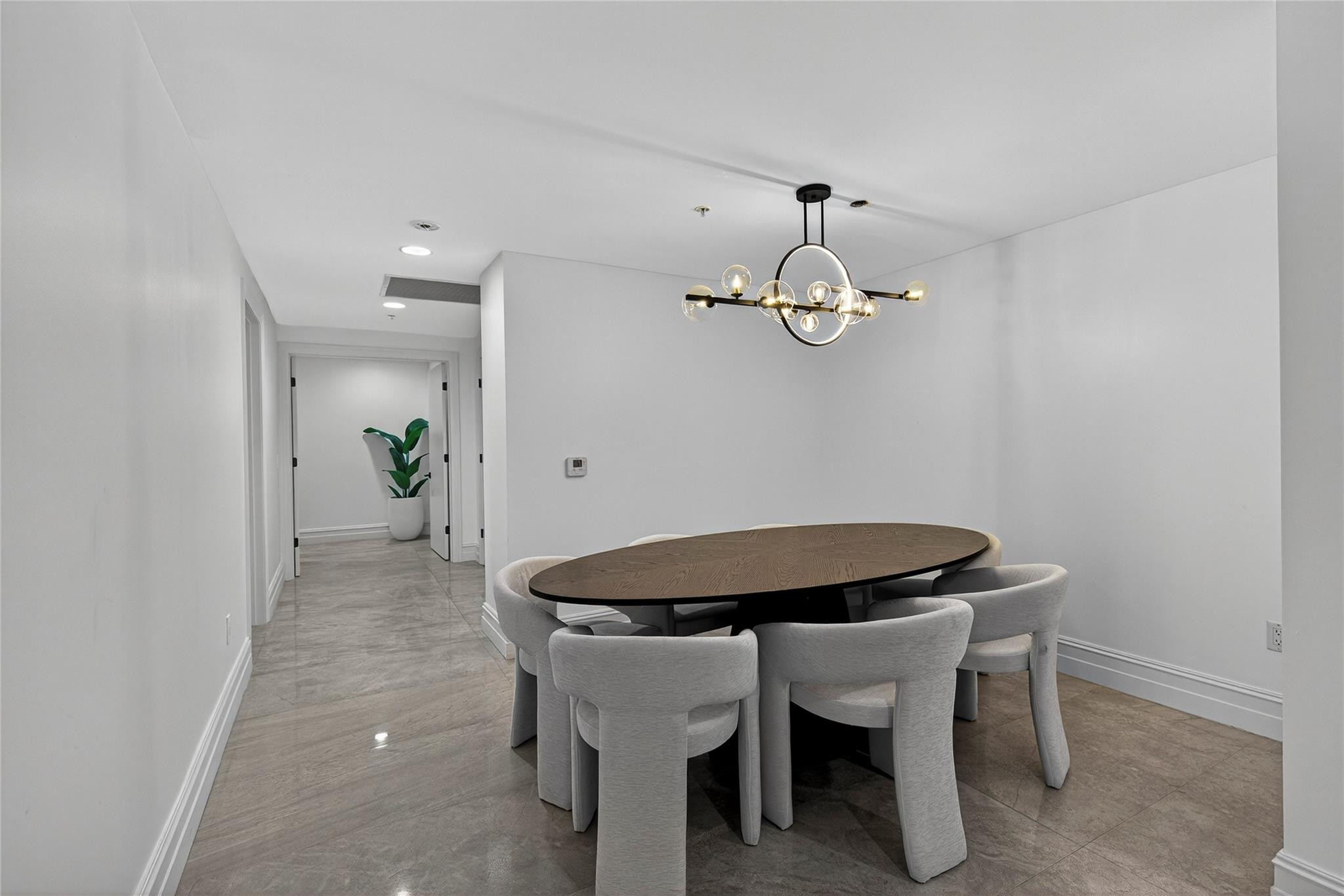 MARINA PALMS RESIDENCES N - Residential