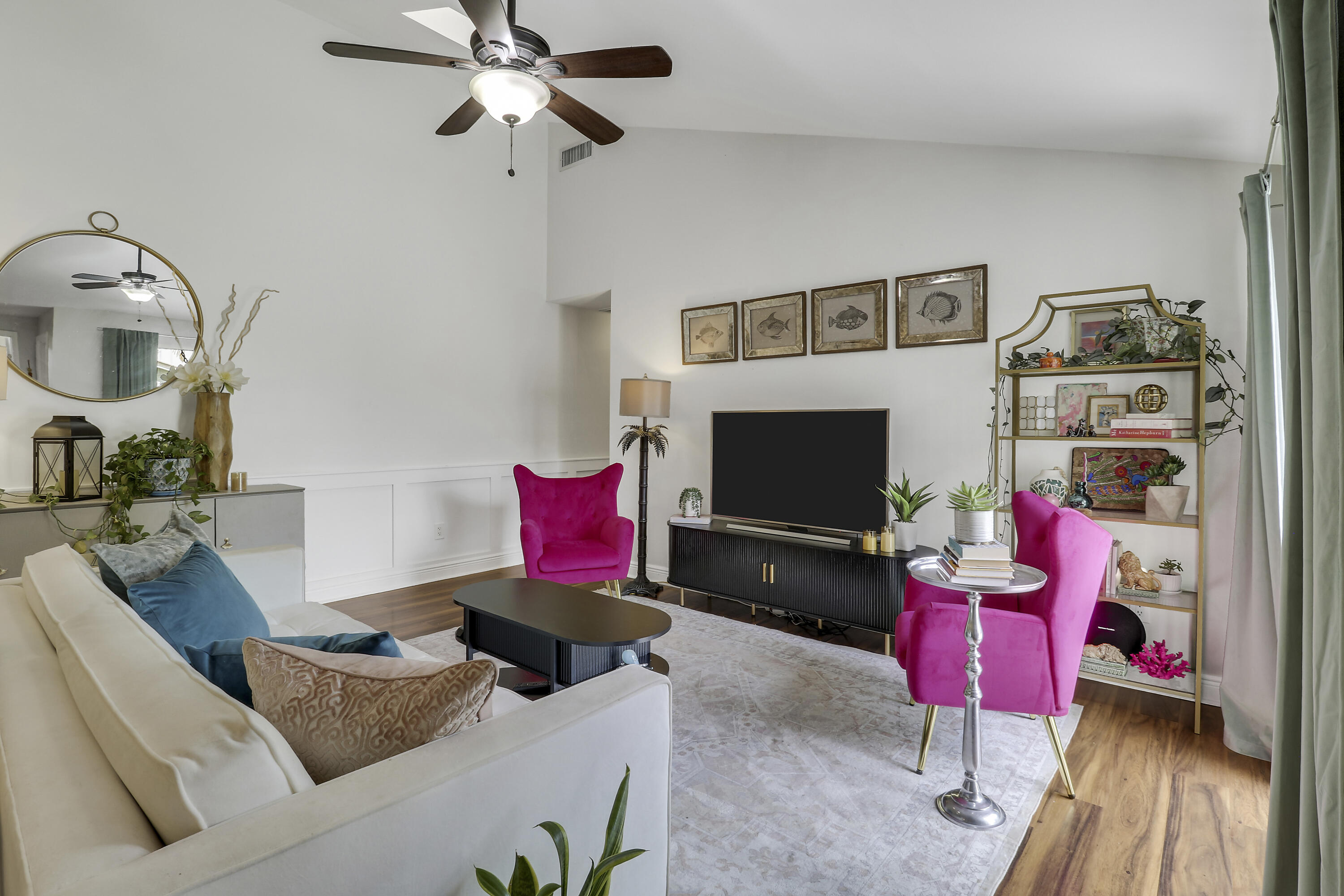 WESTWOOD GARDENS 3 - Residential