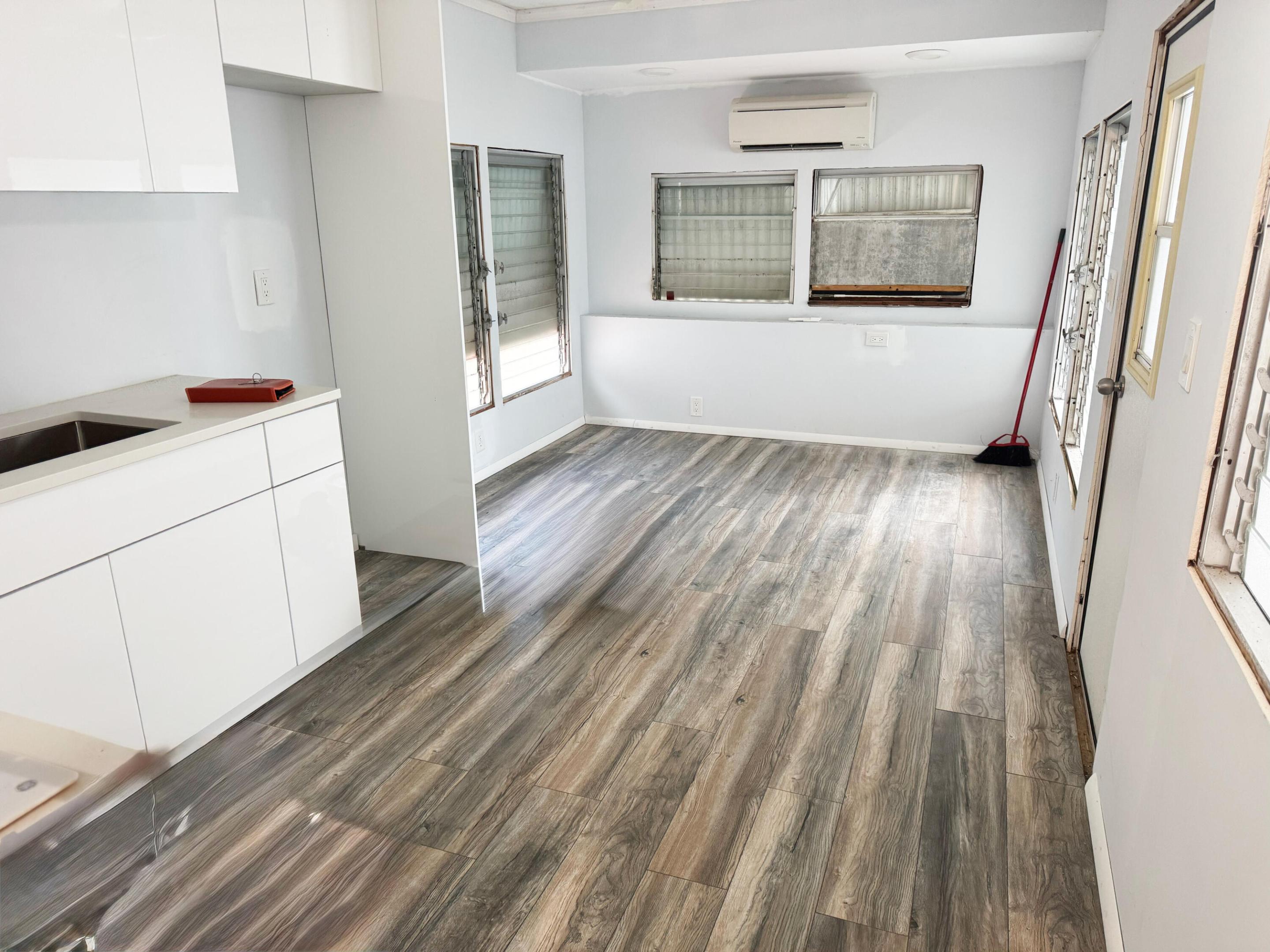 BRINY BREEZES INC - Residential