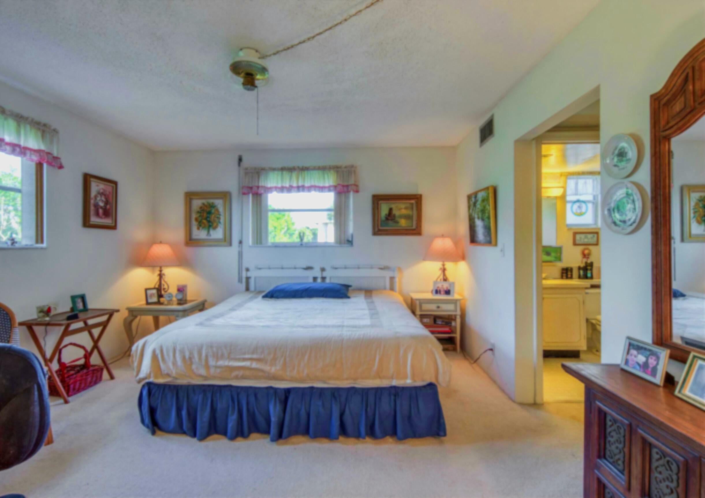 LAKE CLARKE GARDENS CONDO 24 - Residential