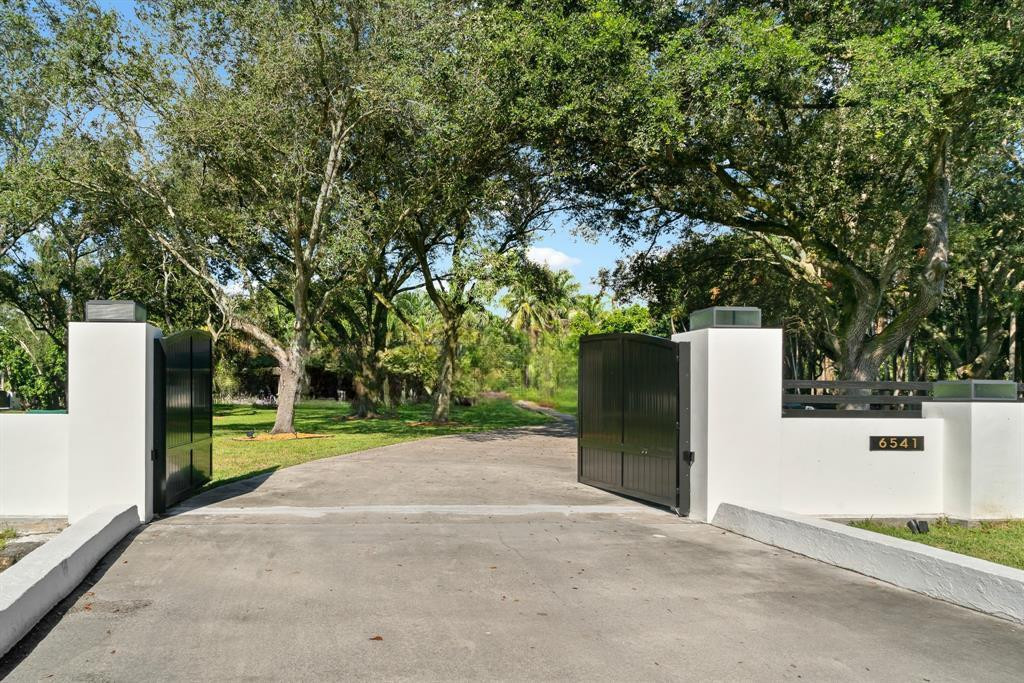Everglades Sugar & Land C - Land