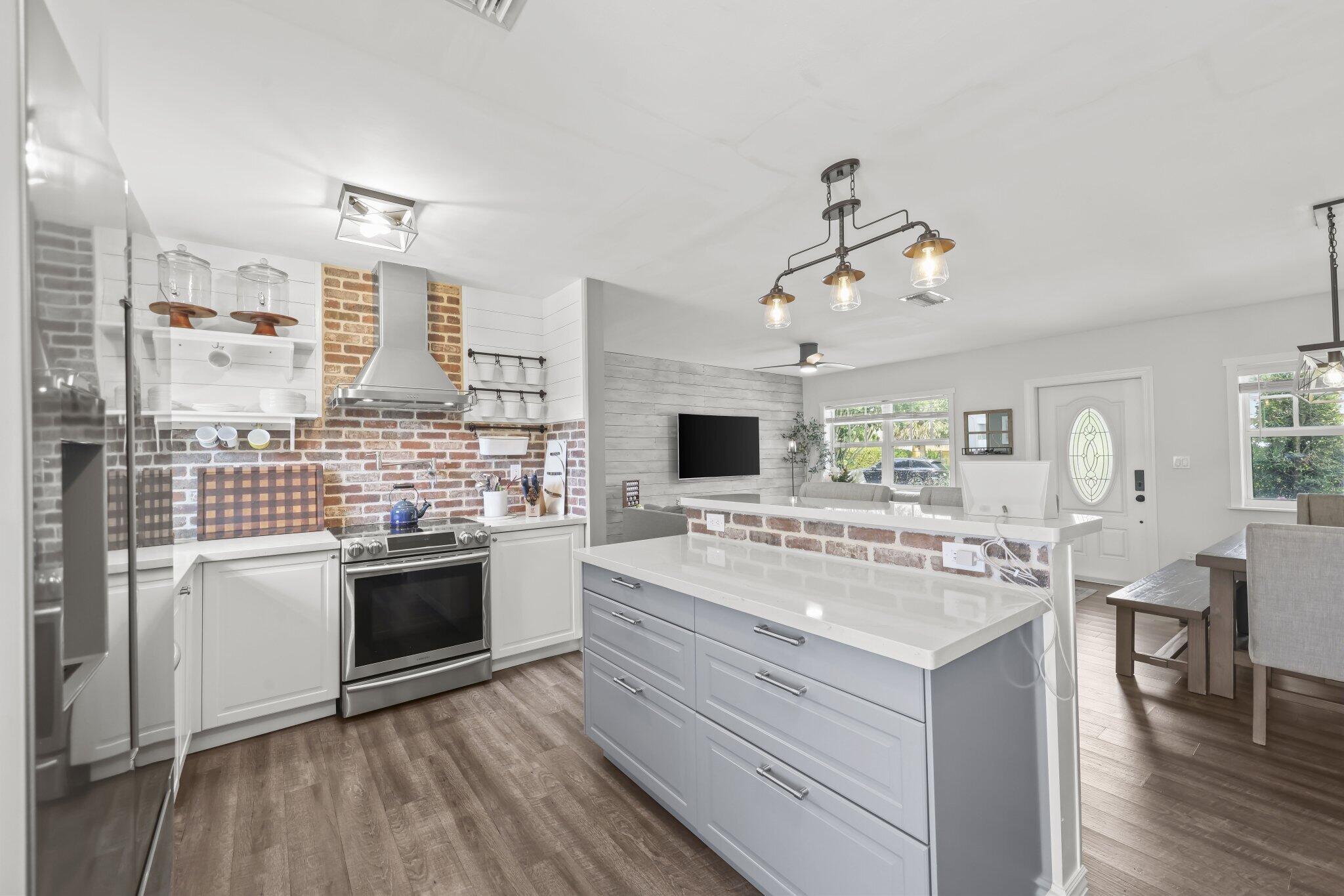 SEACREST PARK - Residential