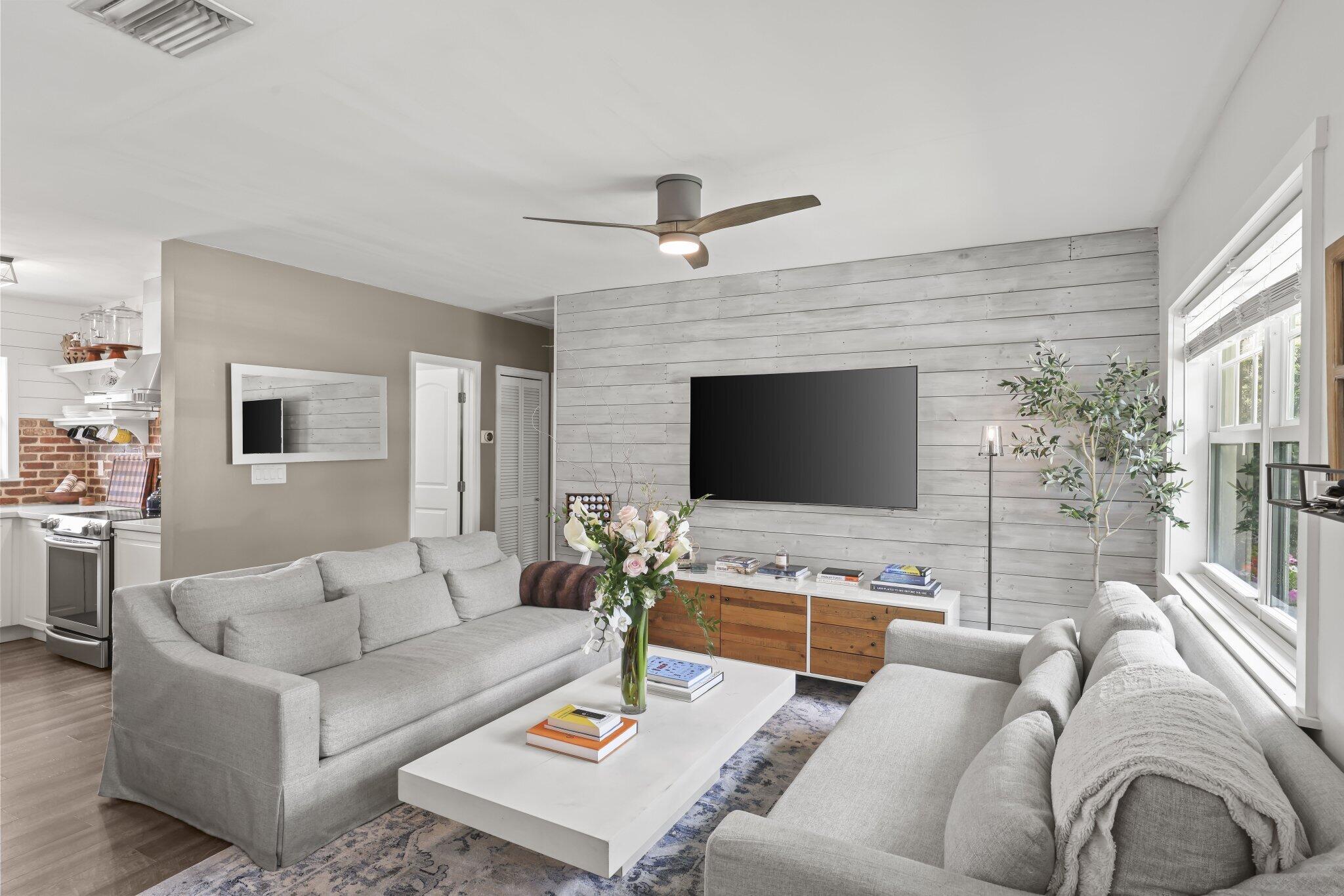 SEACREST PARK - Residential