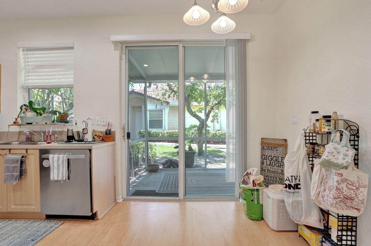WYNDHAM LAKES EAST - Residential