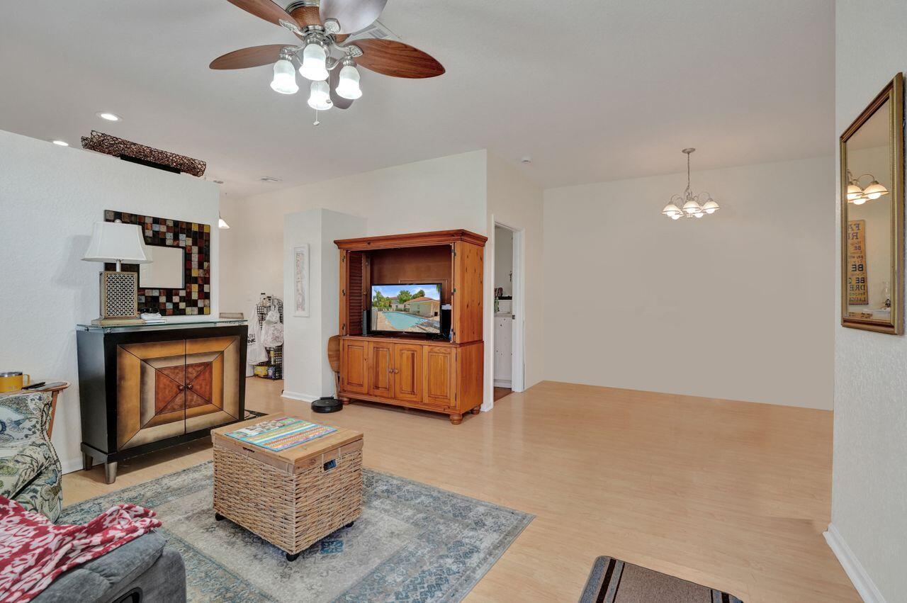WYNDHAM LAKES EAST - Residential