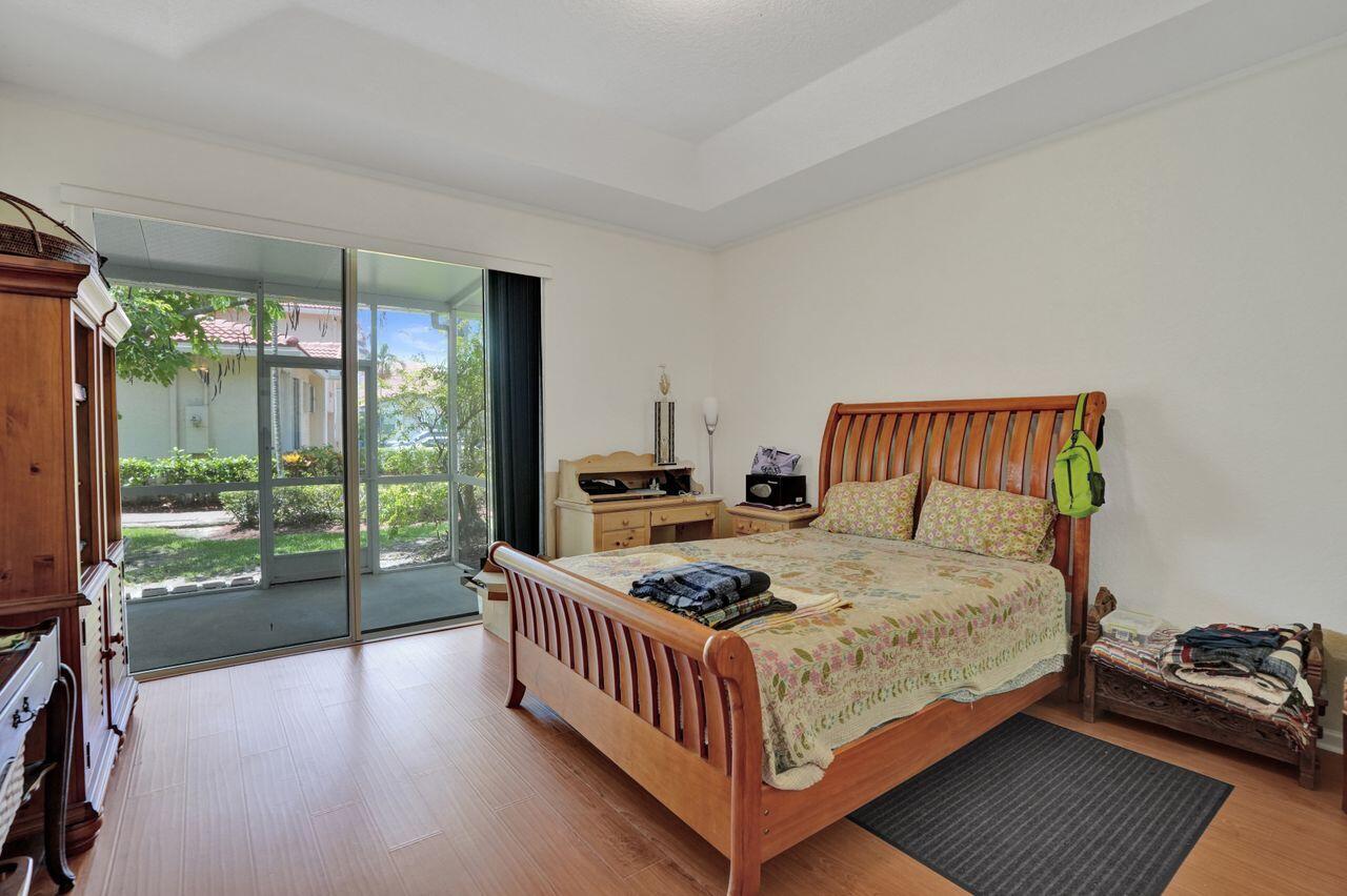 WYNDHAM LAKES EAST - Residential