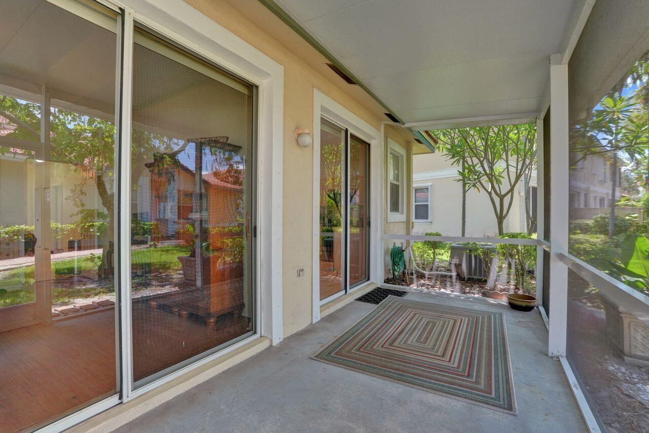 WYNDHAM LAKES EAST - Residential