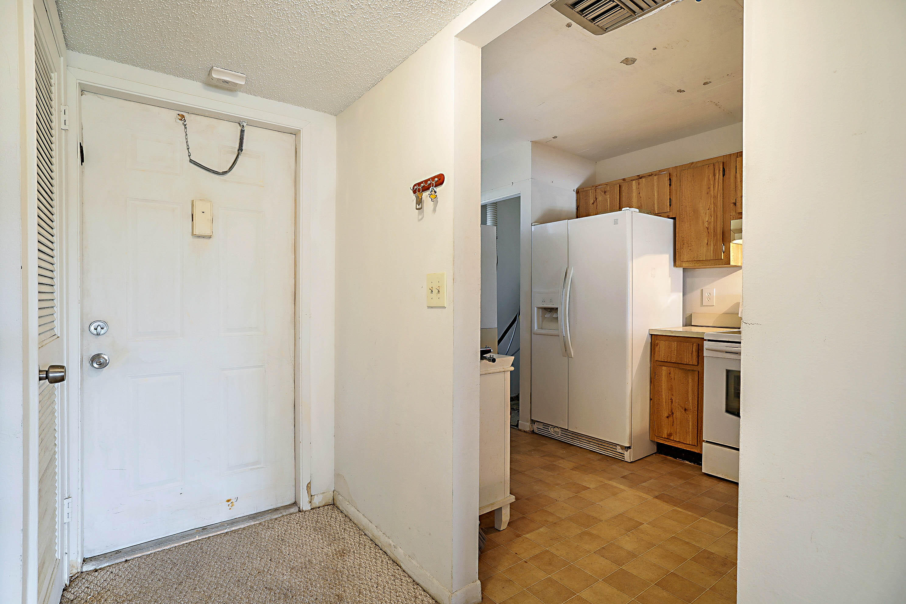 ISLES OF INVERRARY I CONDO - Residential