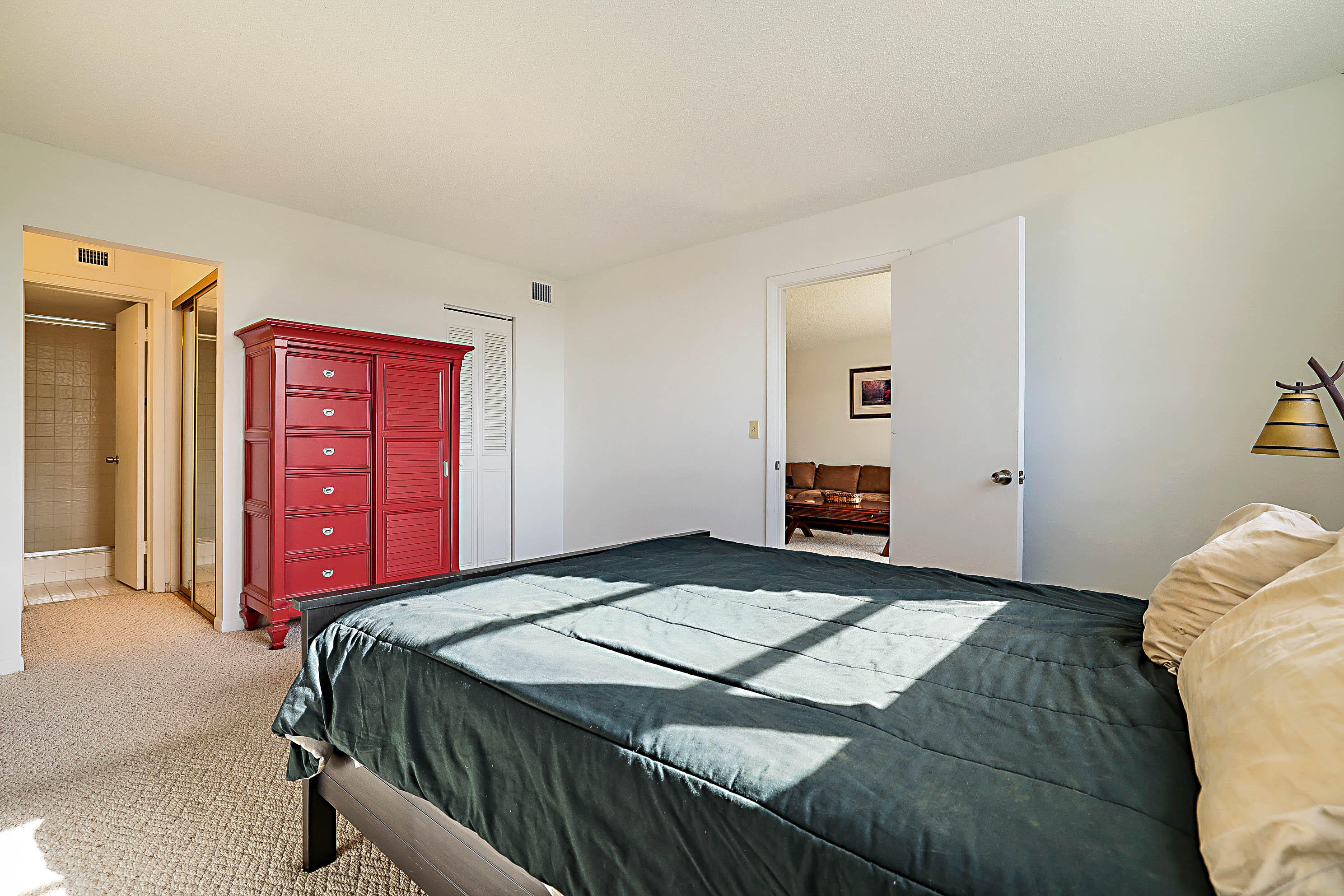 ISLES OF INVERRARY I CONDO - Residential