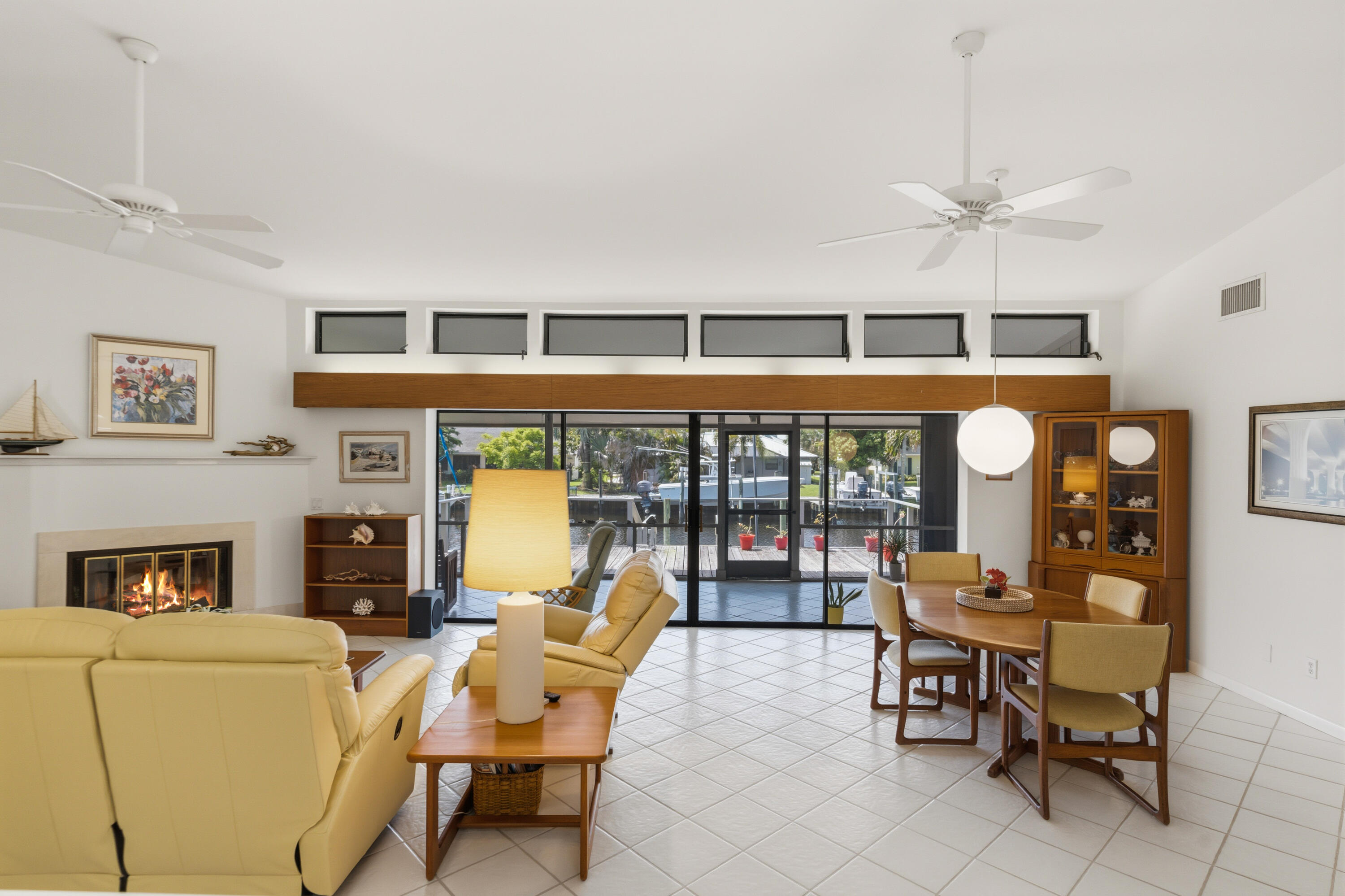 SEAGATE HARBOR - Residential