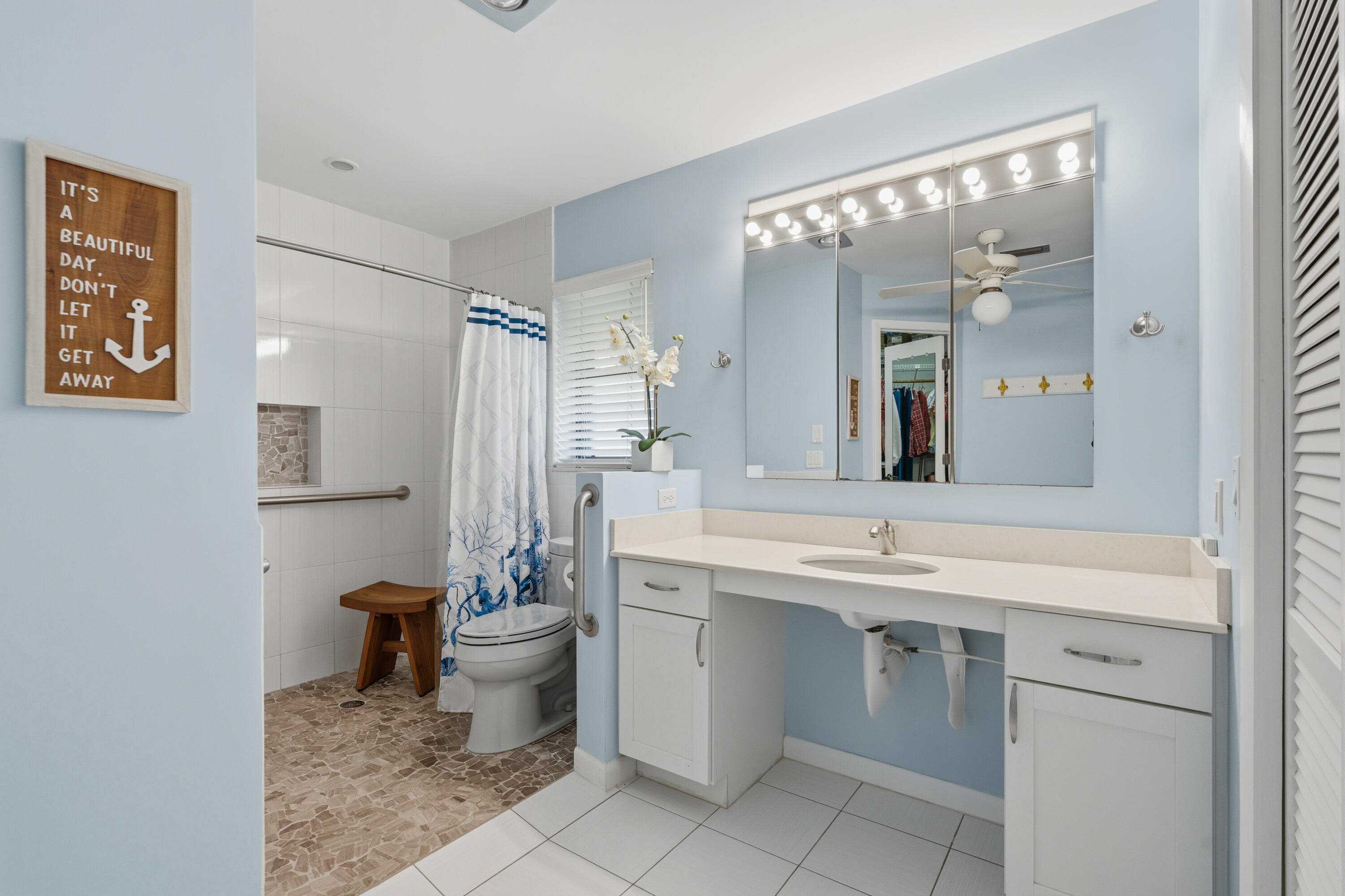 SEAGATE HARBOR - Residential