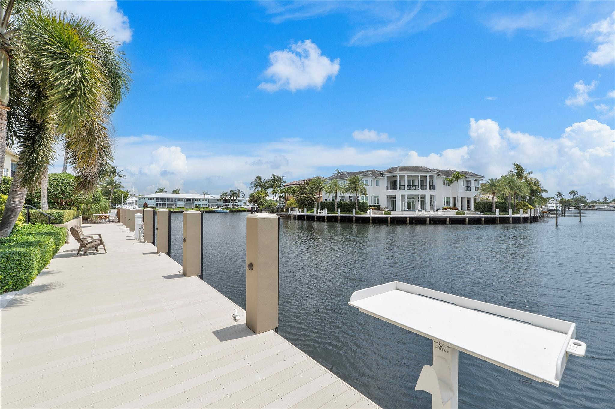 Lighthouse Point 6th Sec - Residential
