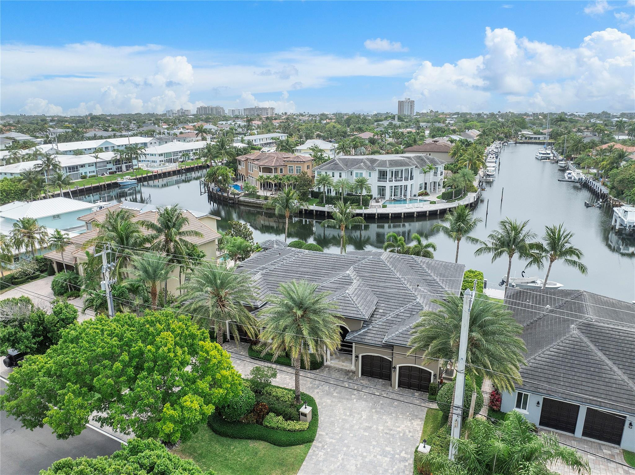 Lighthouse Point 6th Sec - Residential