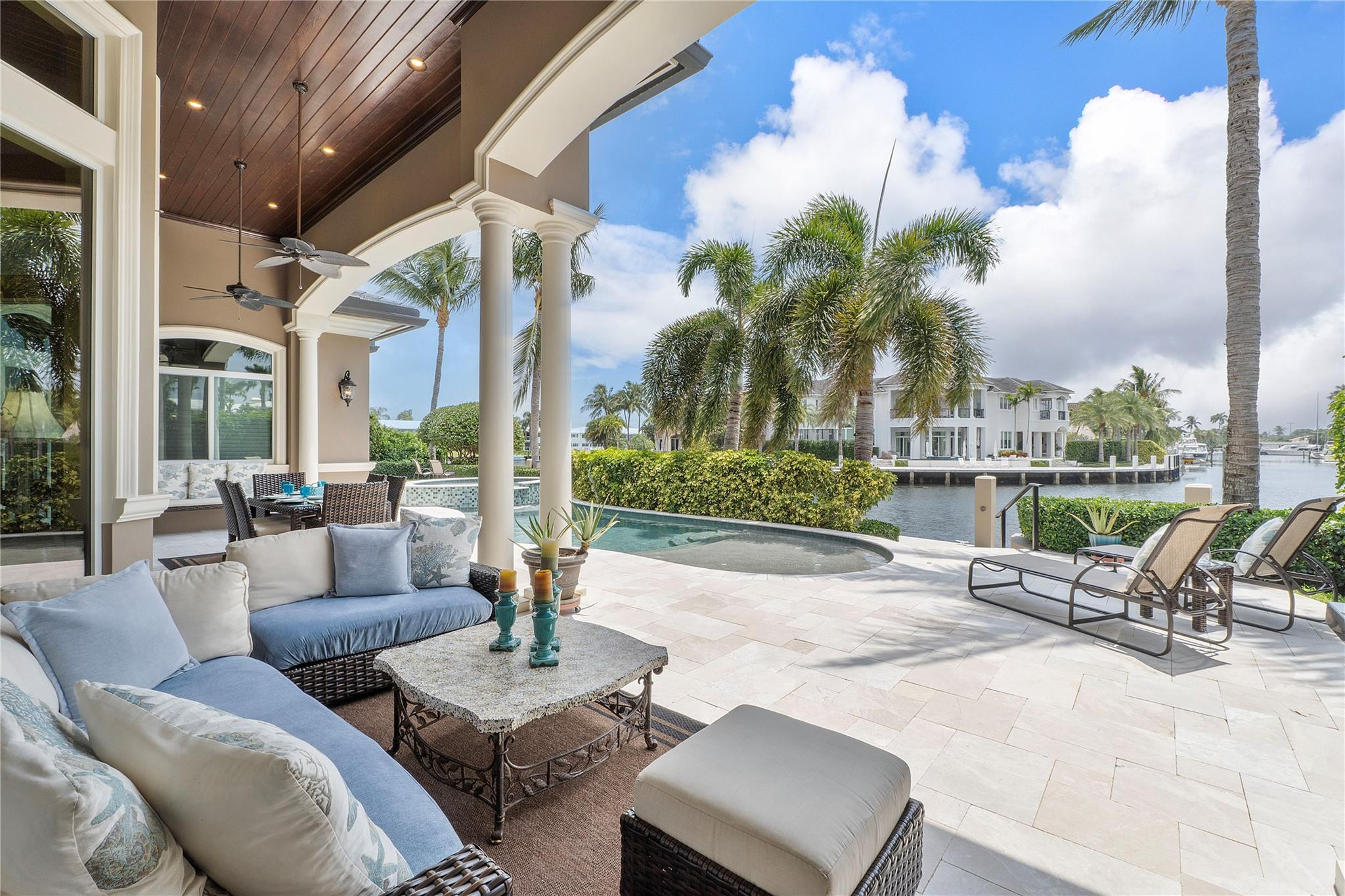 Lighthouse Point 6th Sec - Residential