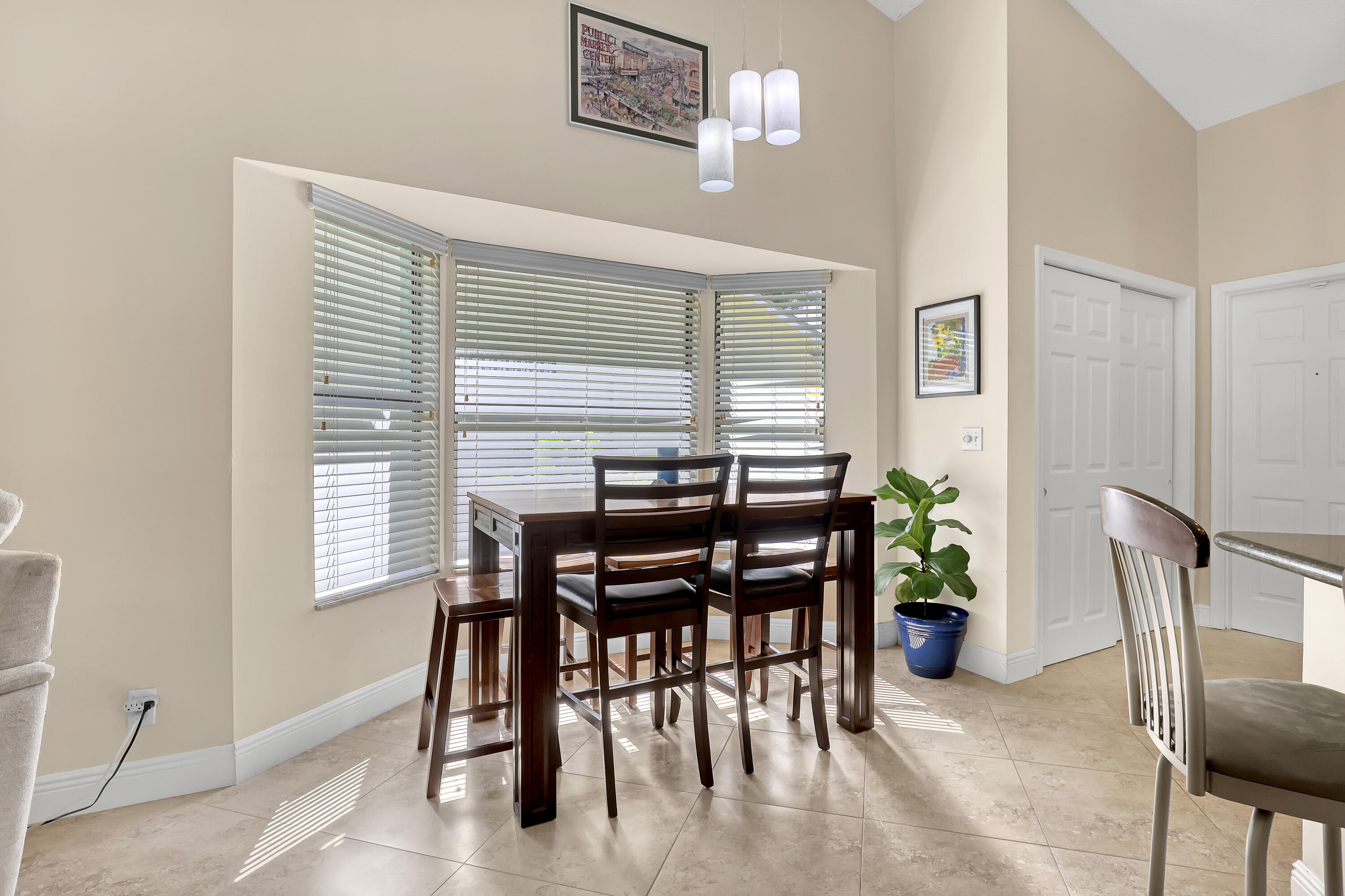 SUGAR POND MANOR OF WELLINGTON - Residential