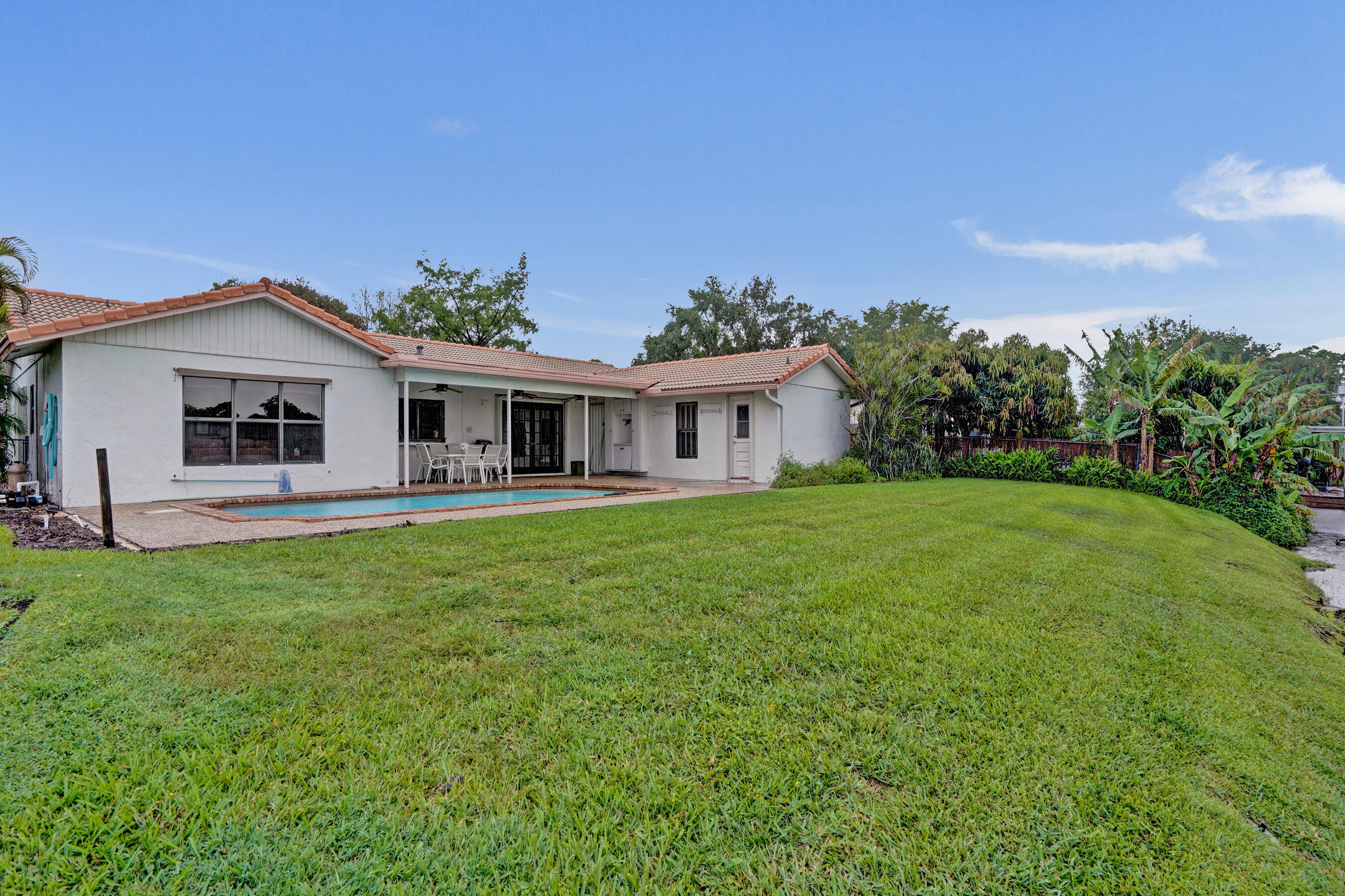 ROYAL PALM SOUTH SEC 2 - Residential