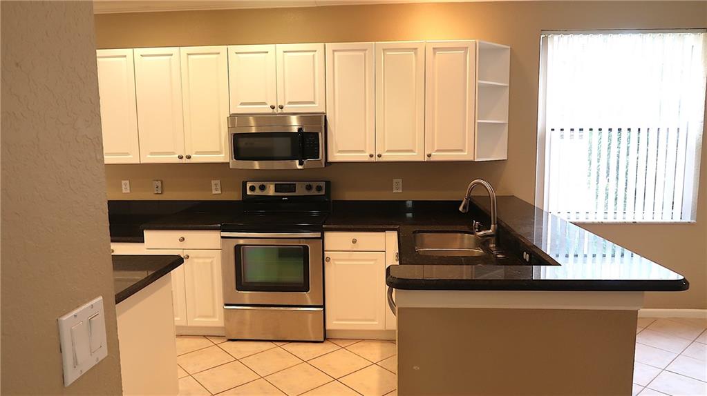 Kensington 146-39 B - Residential