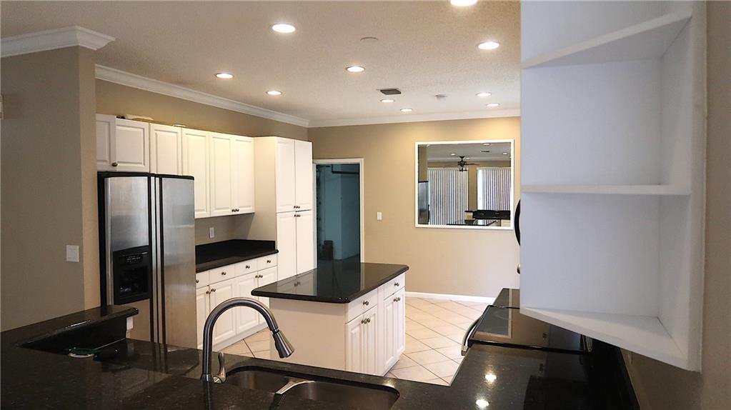 Kensington 146-39 B - Residential
