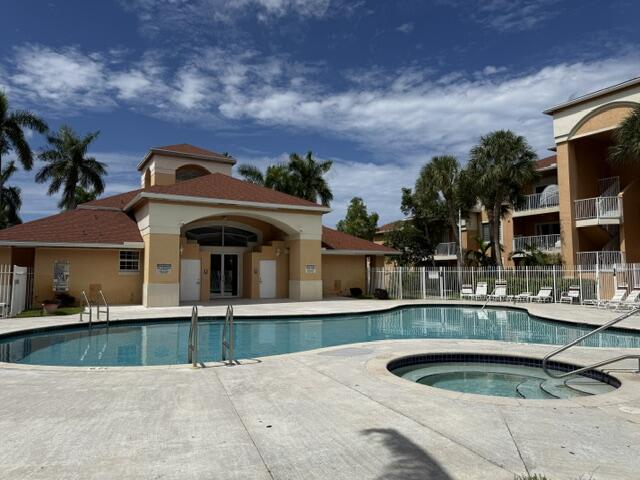 COURTYARDS AT DAVIE CONDO - Residential