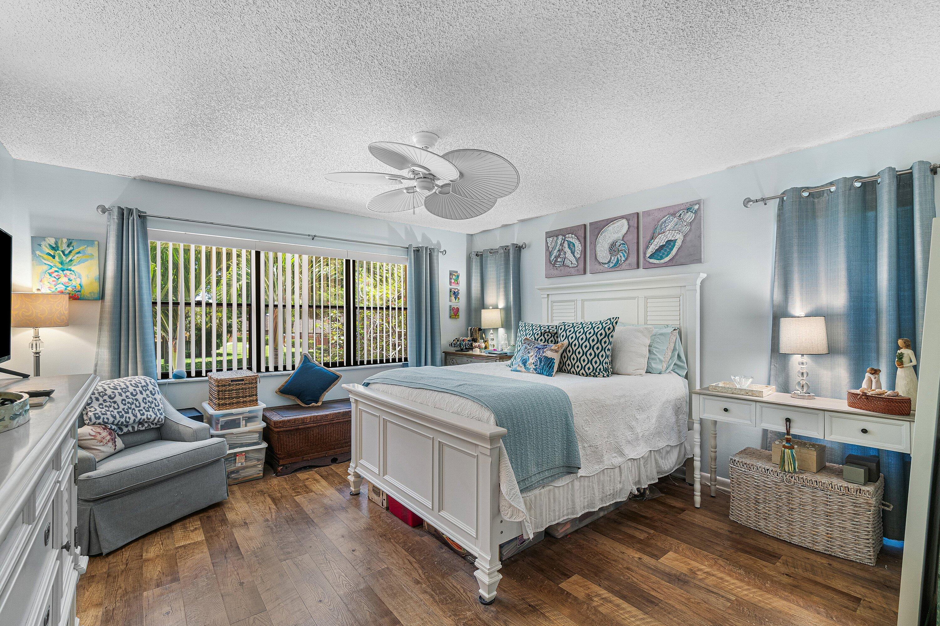 DELRAY OAKS WEST CONDO - Residential
