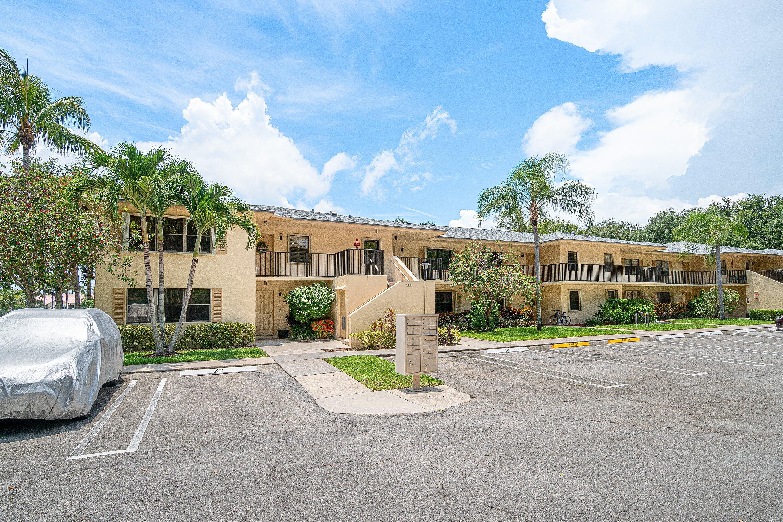 DELRAY OAKS WEST CONDO - Residential