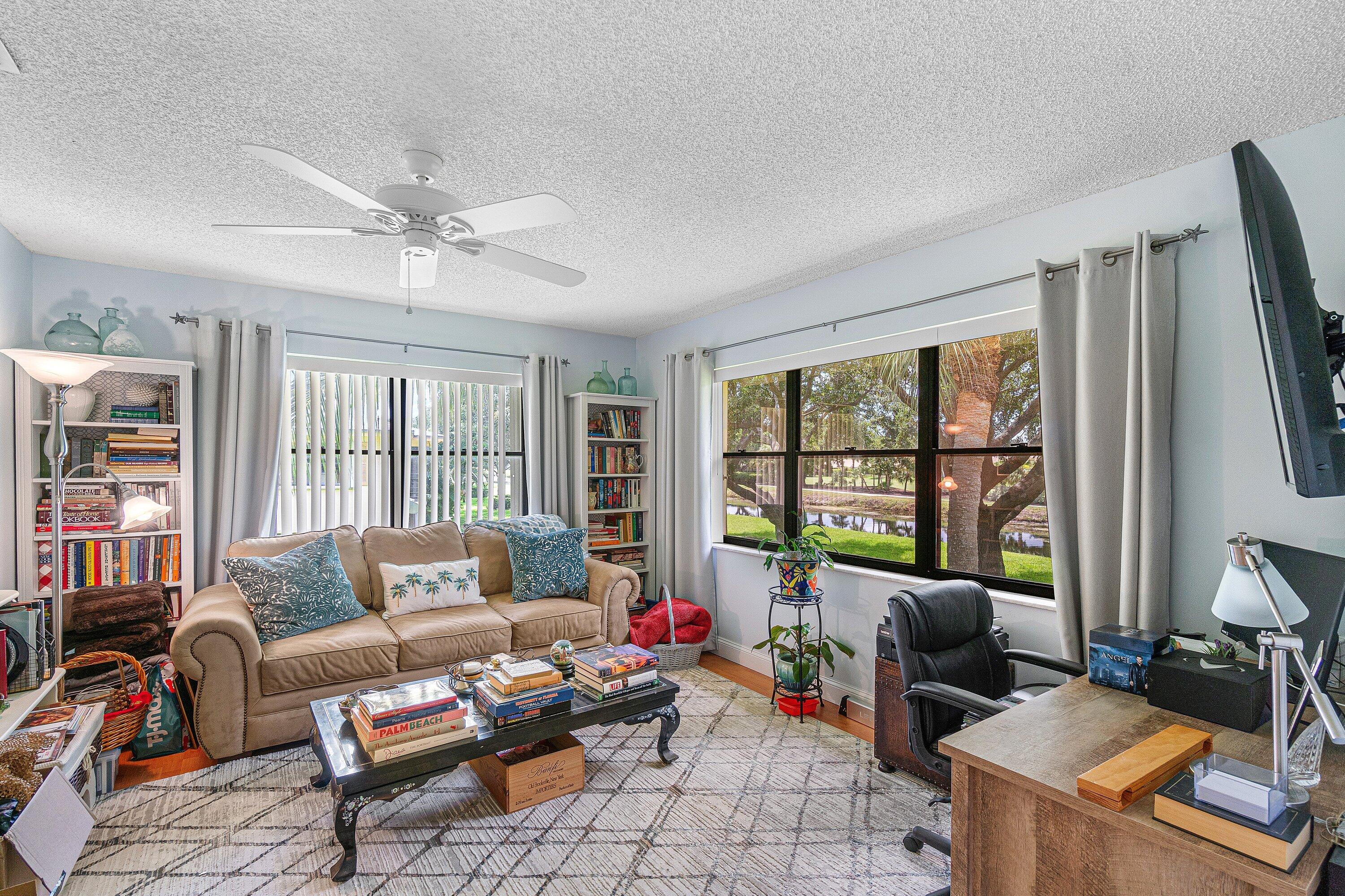 DELRAY OAKS WEST CONDO - Residential