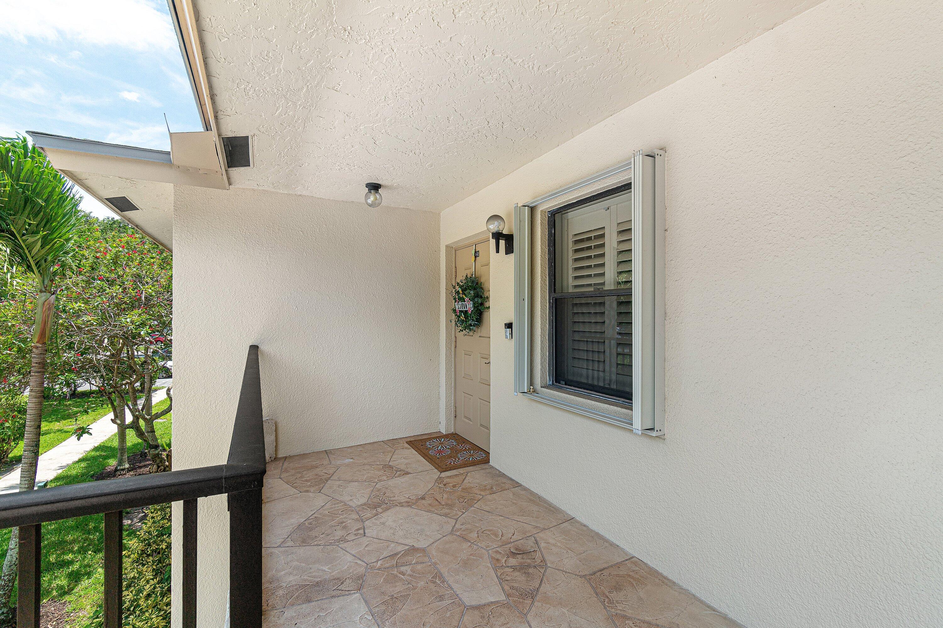 DELRAY OAKS WEST CONDO - Residential
