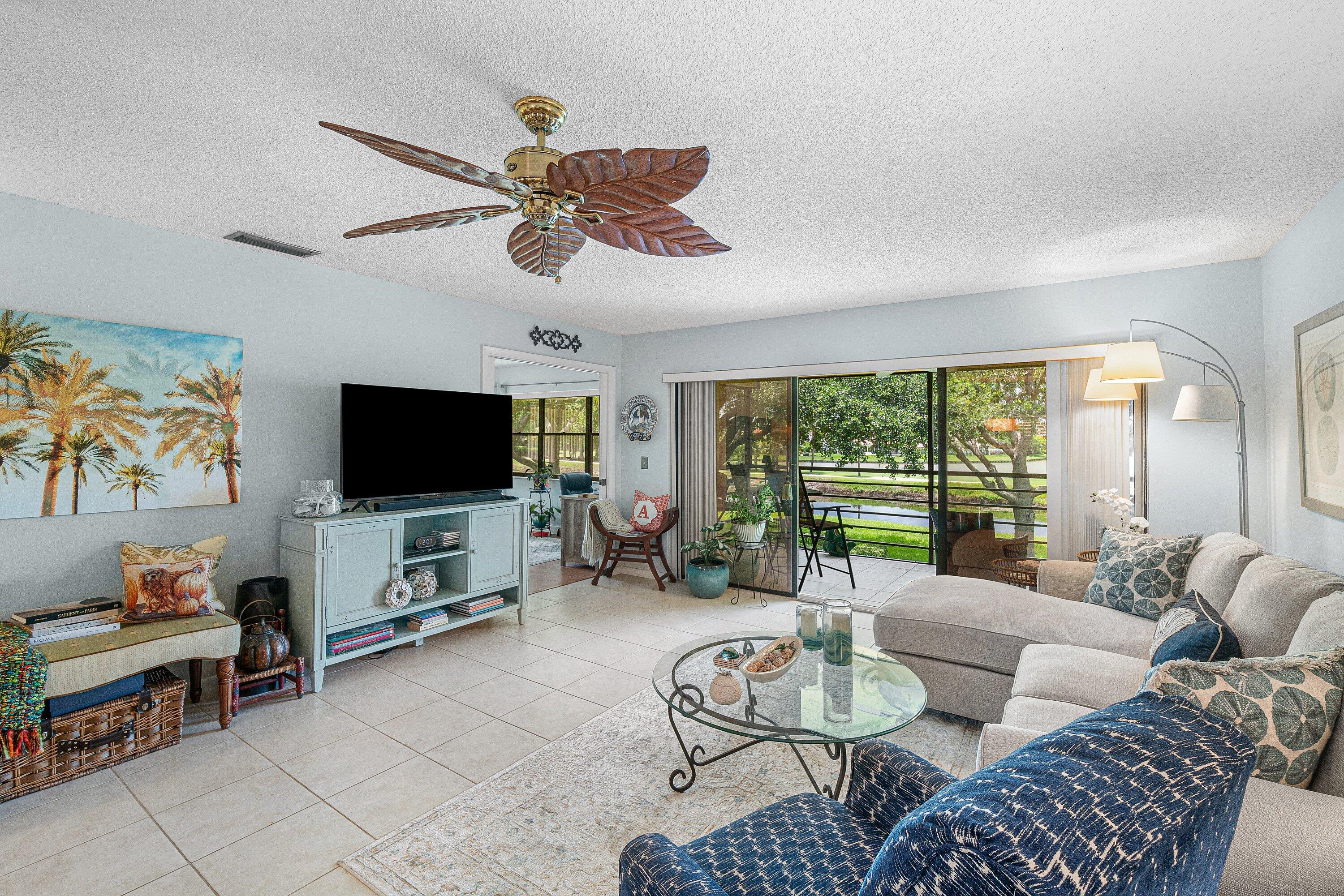 DELRAY OAKS WEST CONDO - Residential