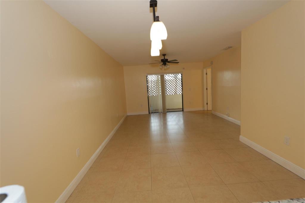 SUNRISE GOLF VILLAGE SEC 21 - Residential Lease