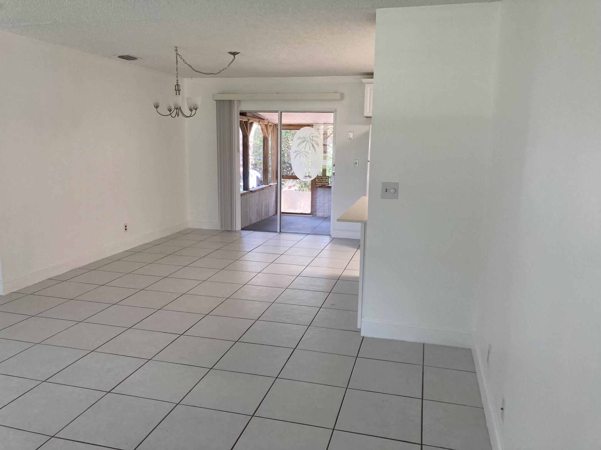 HOBE PINES - Residential Lease