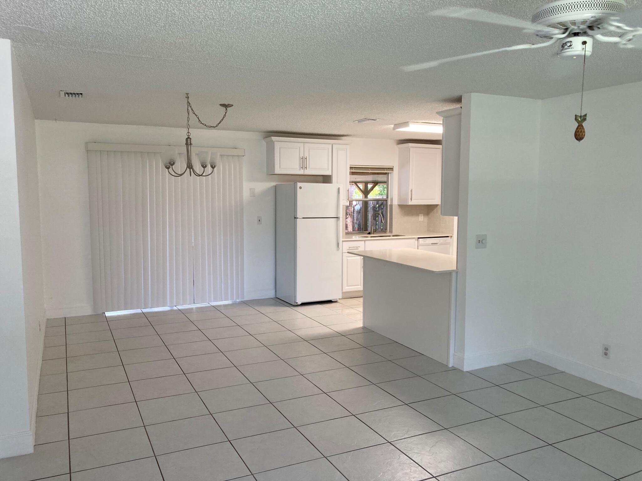 HOBE PINES - Residential Lease