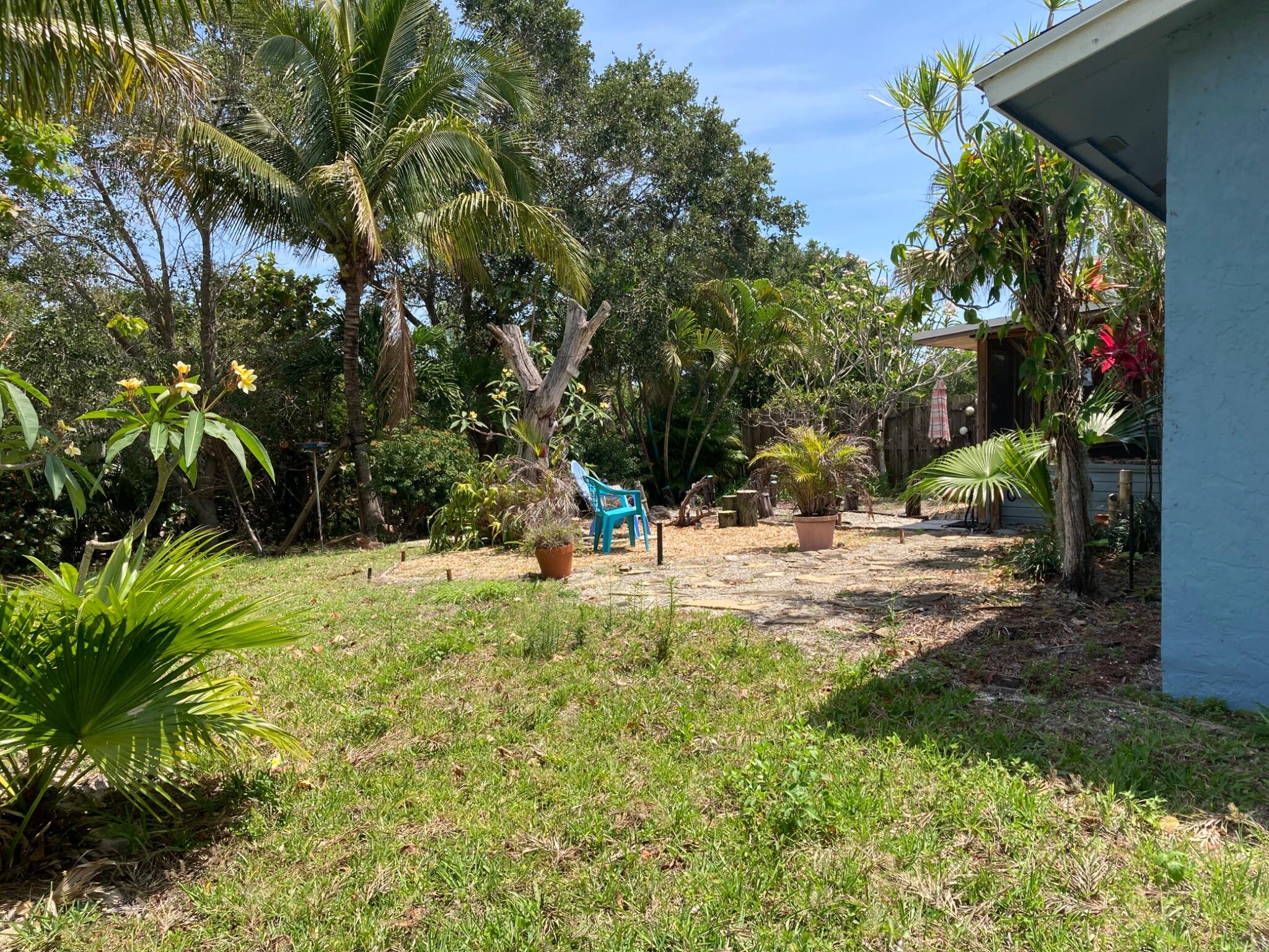 HOBE PINES - Residential Lease