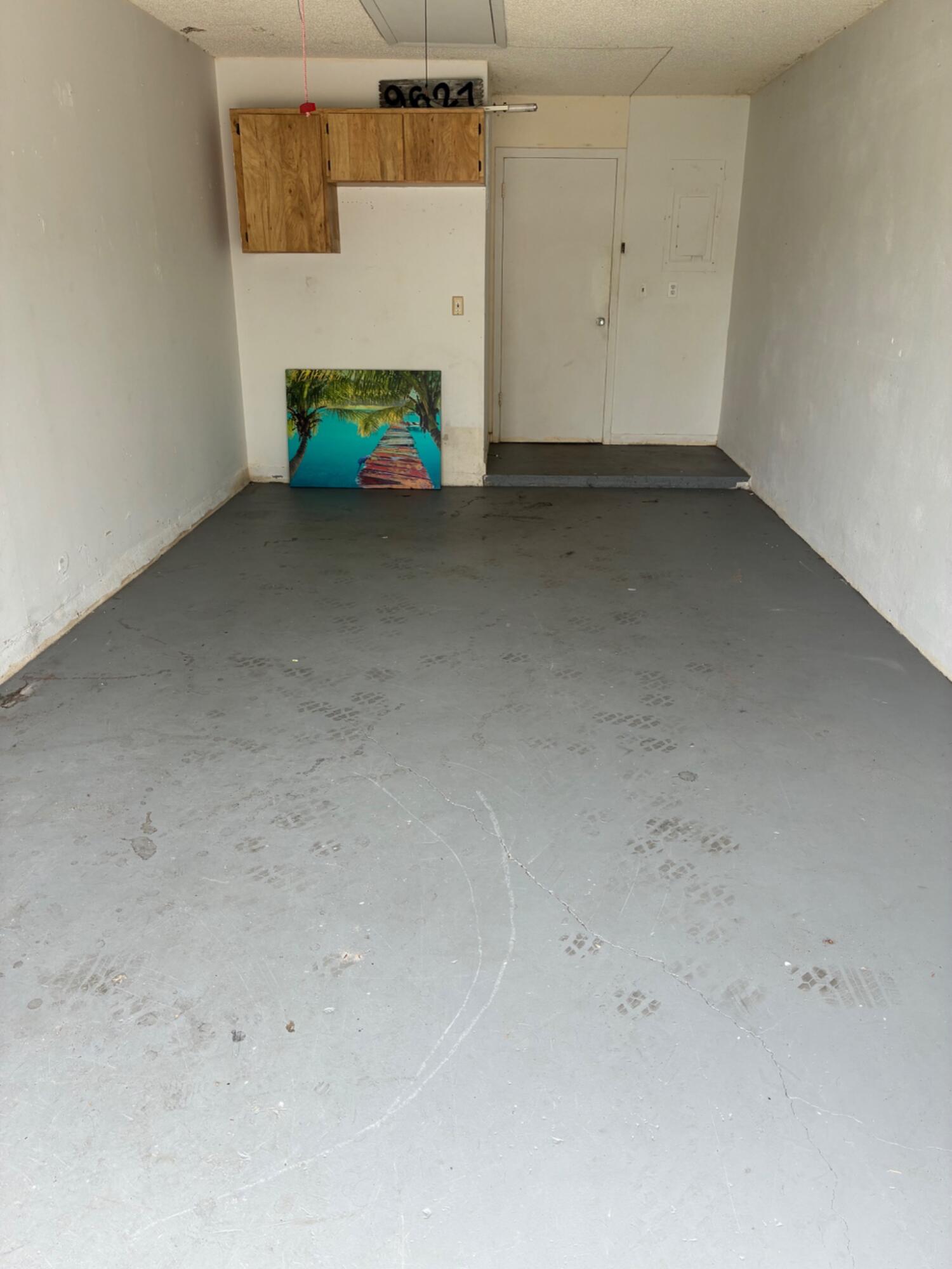 HOBE PINES - Residential Lease