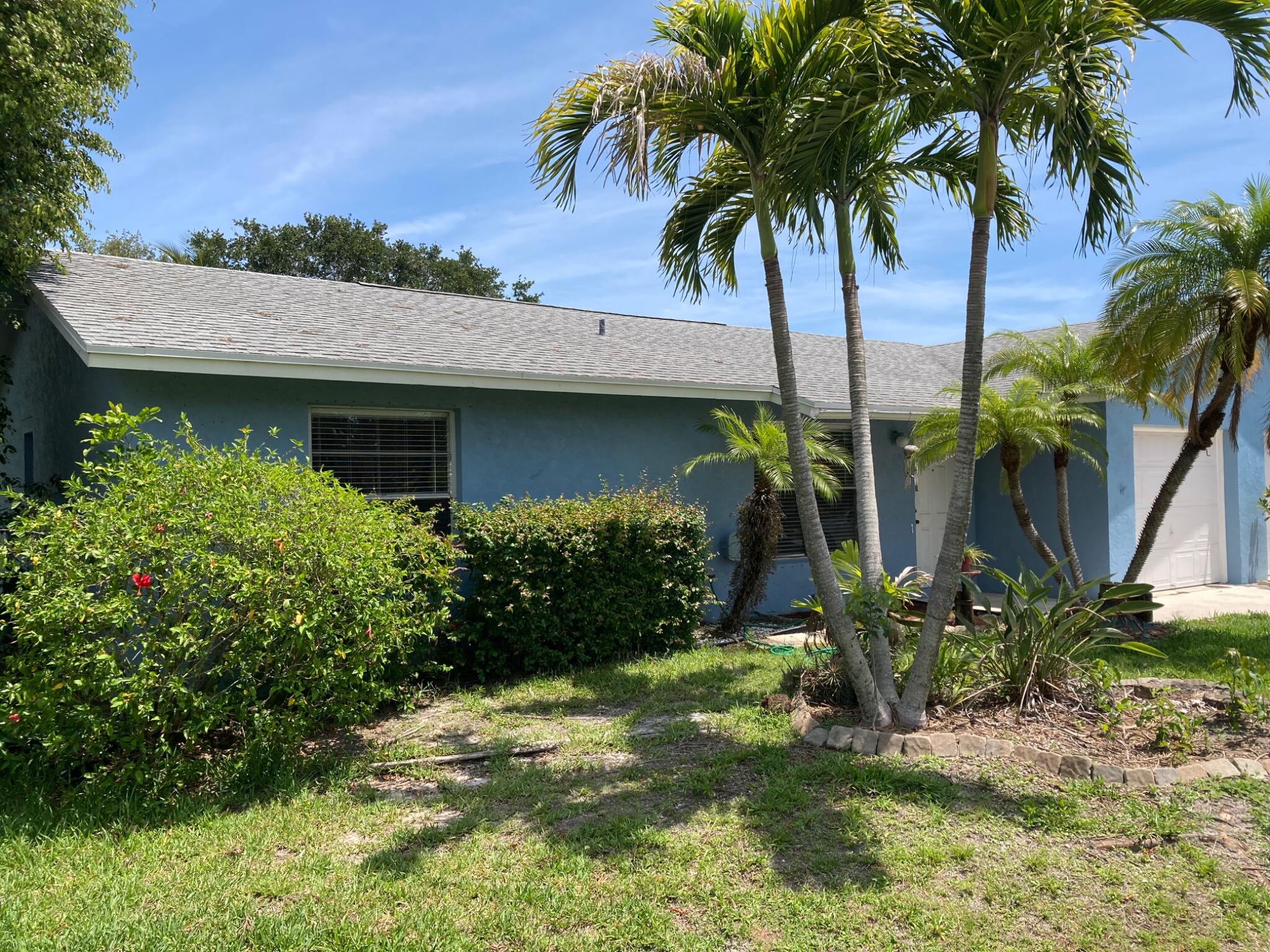 HOBE PINES - Residential Lease