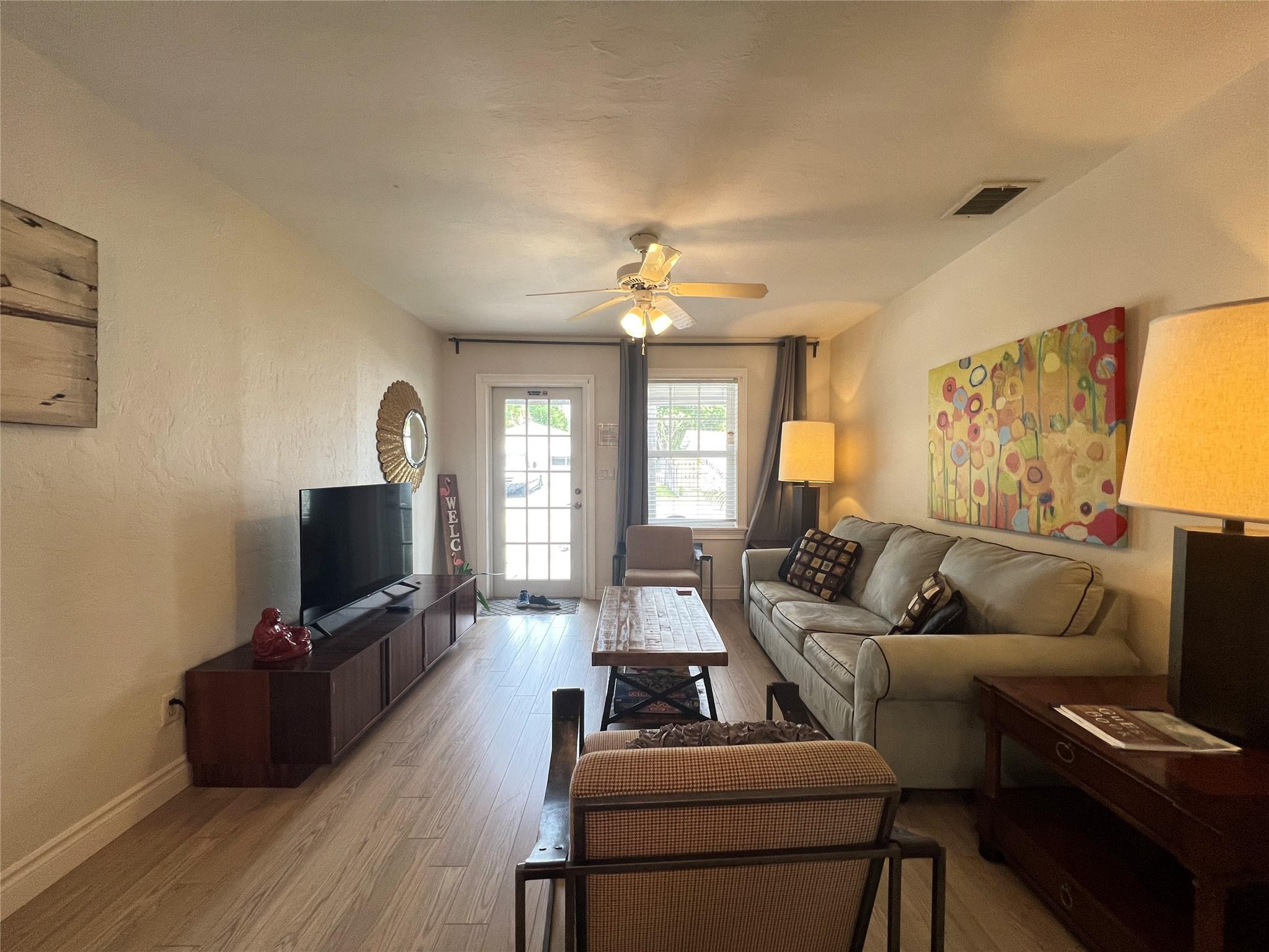 ALMEDA - Residential Lease