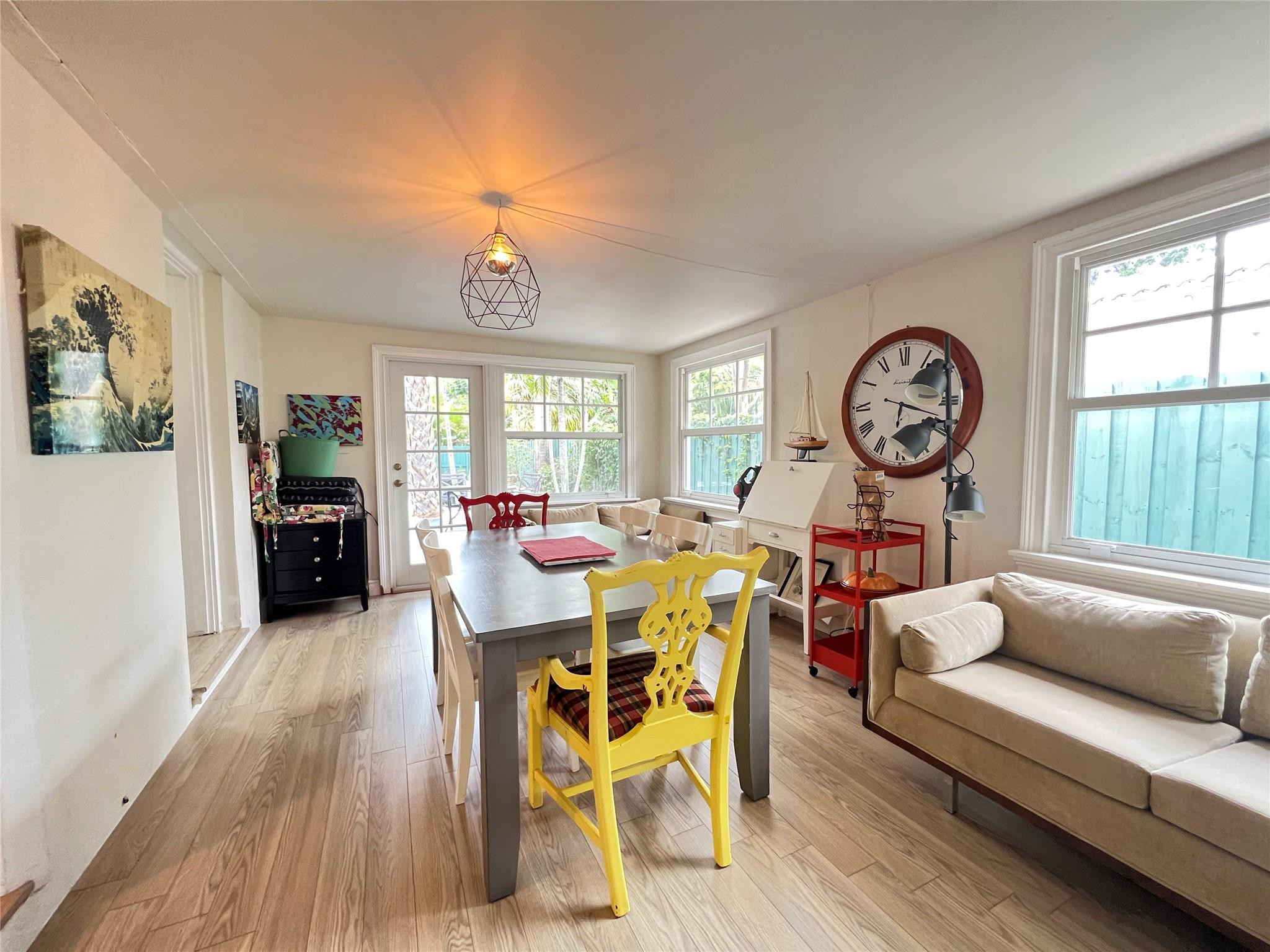ALMEDA - Residential Lease