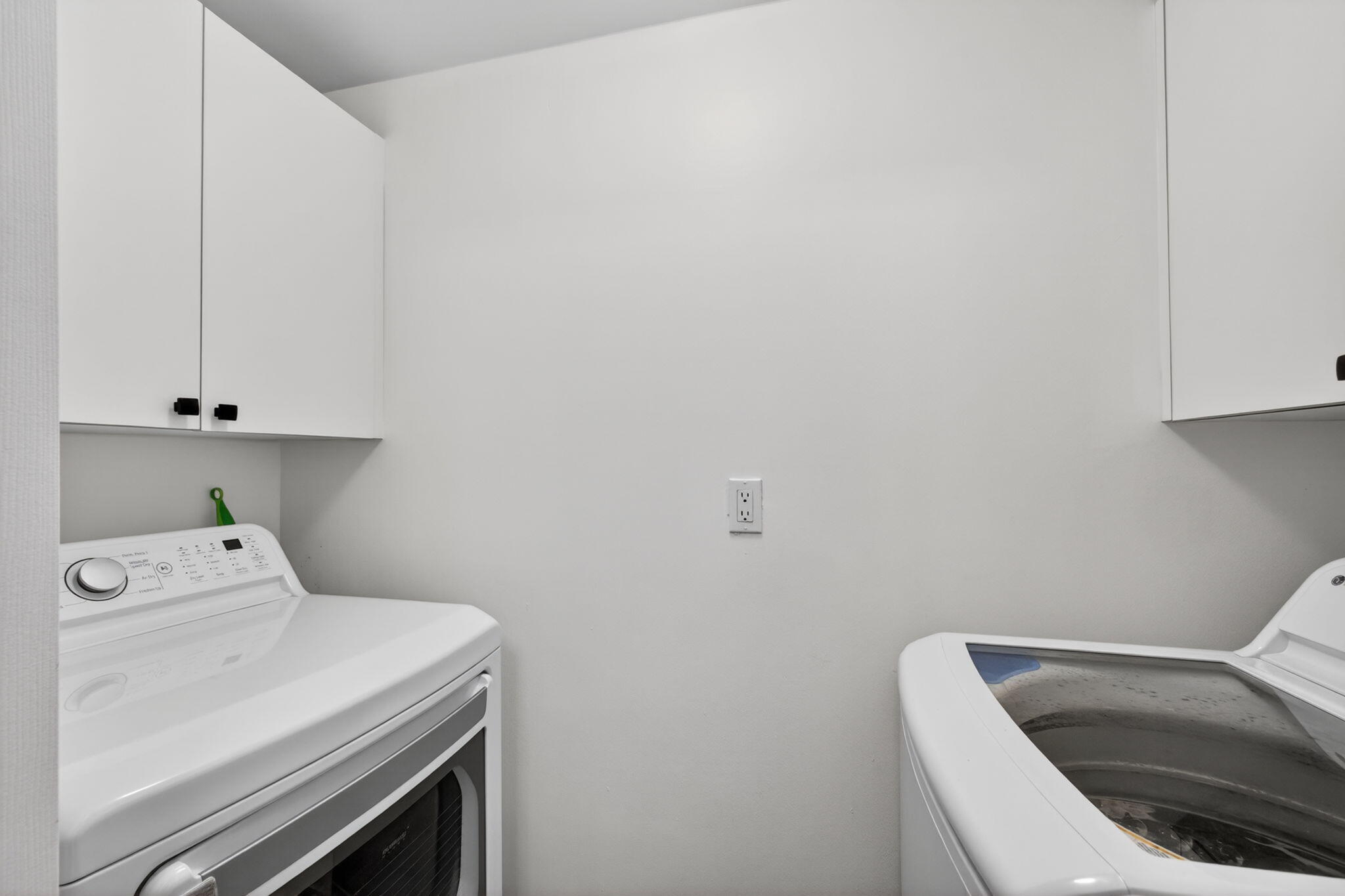 RESIDENCES AT MIDTOWN CONDO - Residential