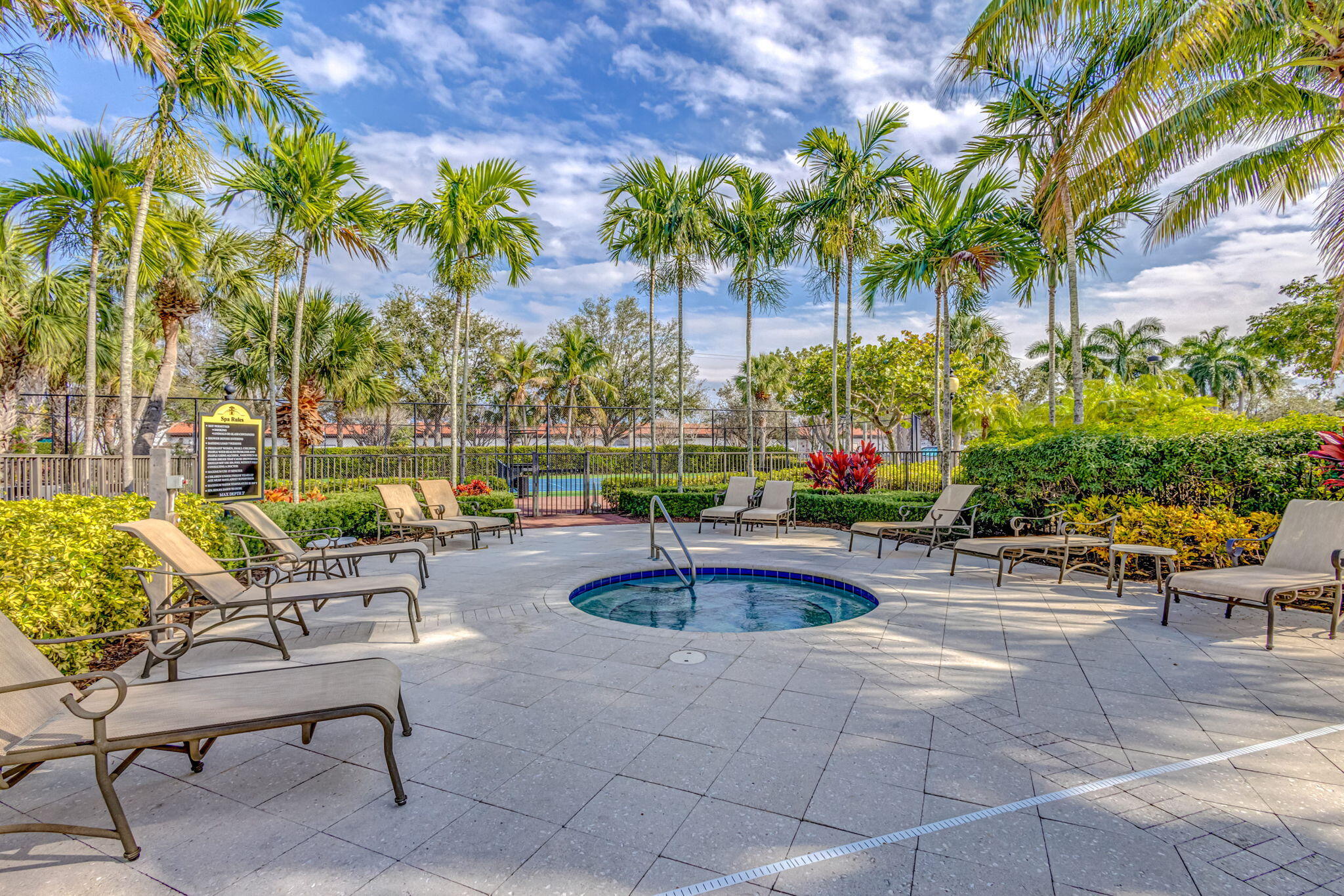 RESIDENCES AT MIDTOWN CONDO - Residential